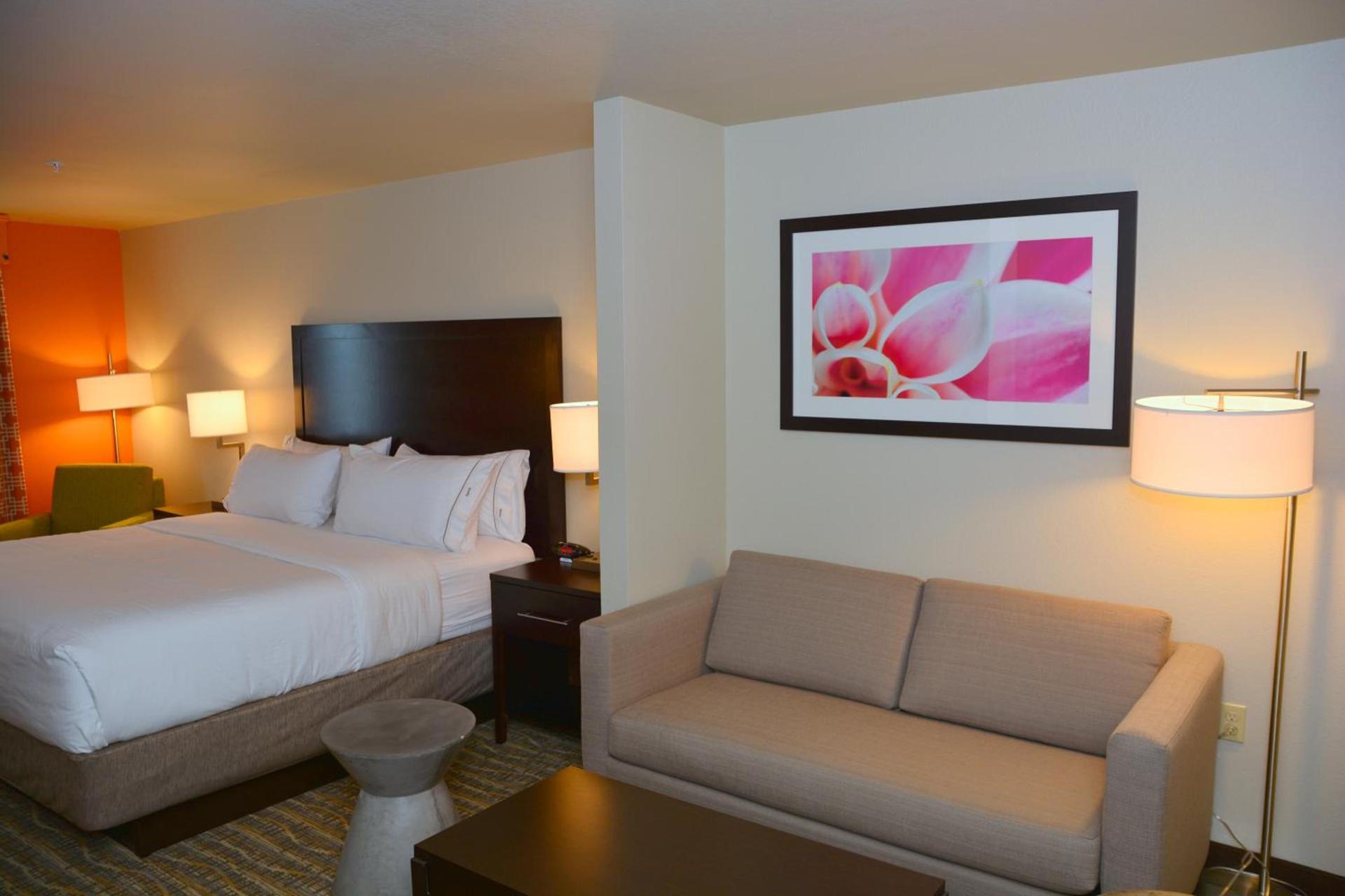 Holiday Inn Express Tomball by IHG photo 34