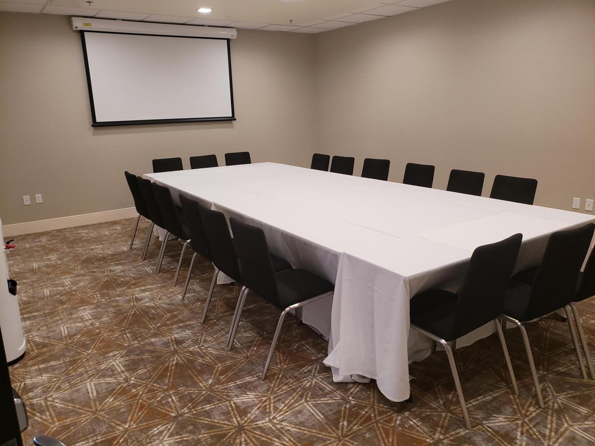 Holiday Inn Tacoma Mall by IHG photo 14