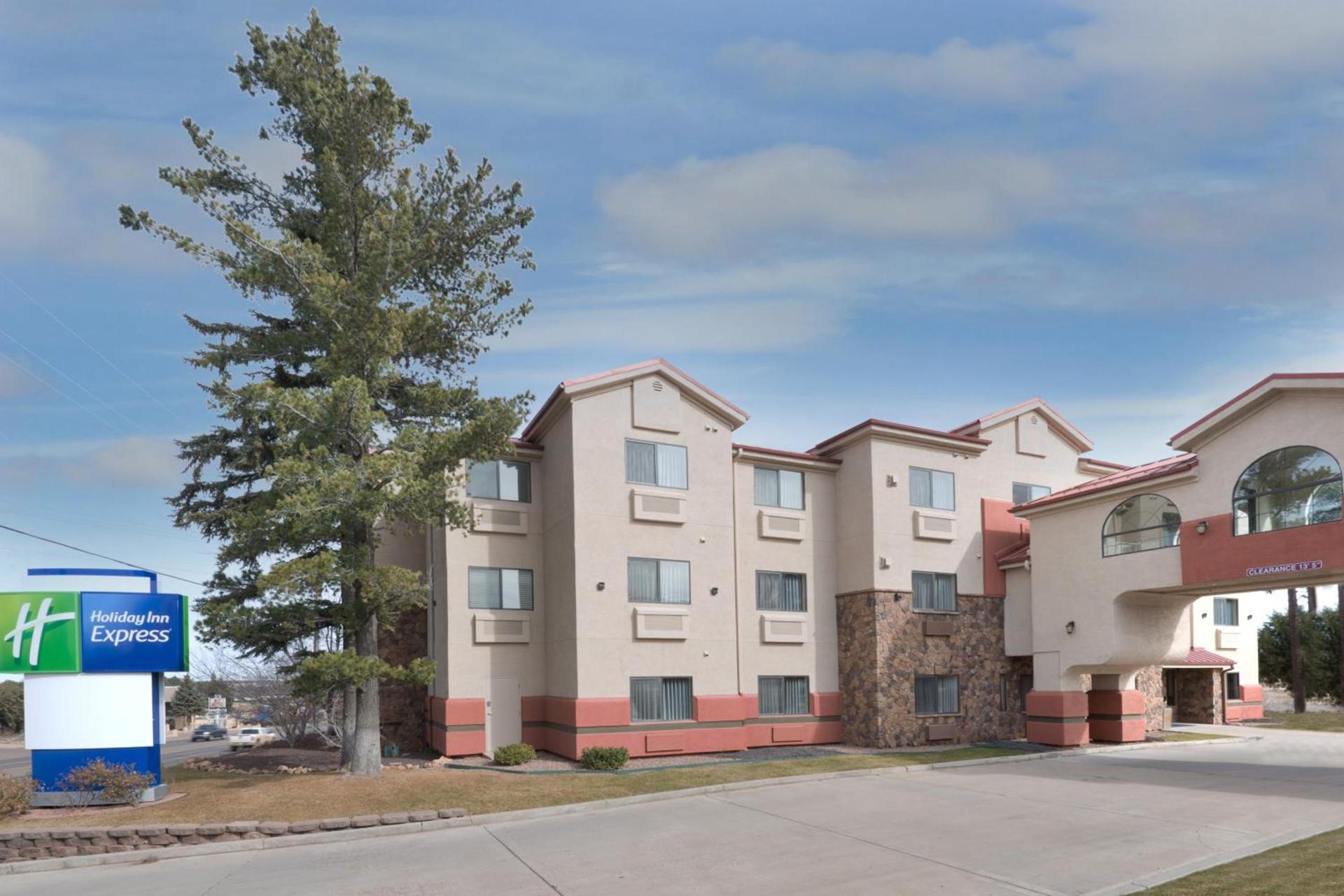 Holiday Inn Express Show Low by IHG — hotel in Show Low