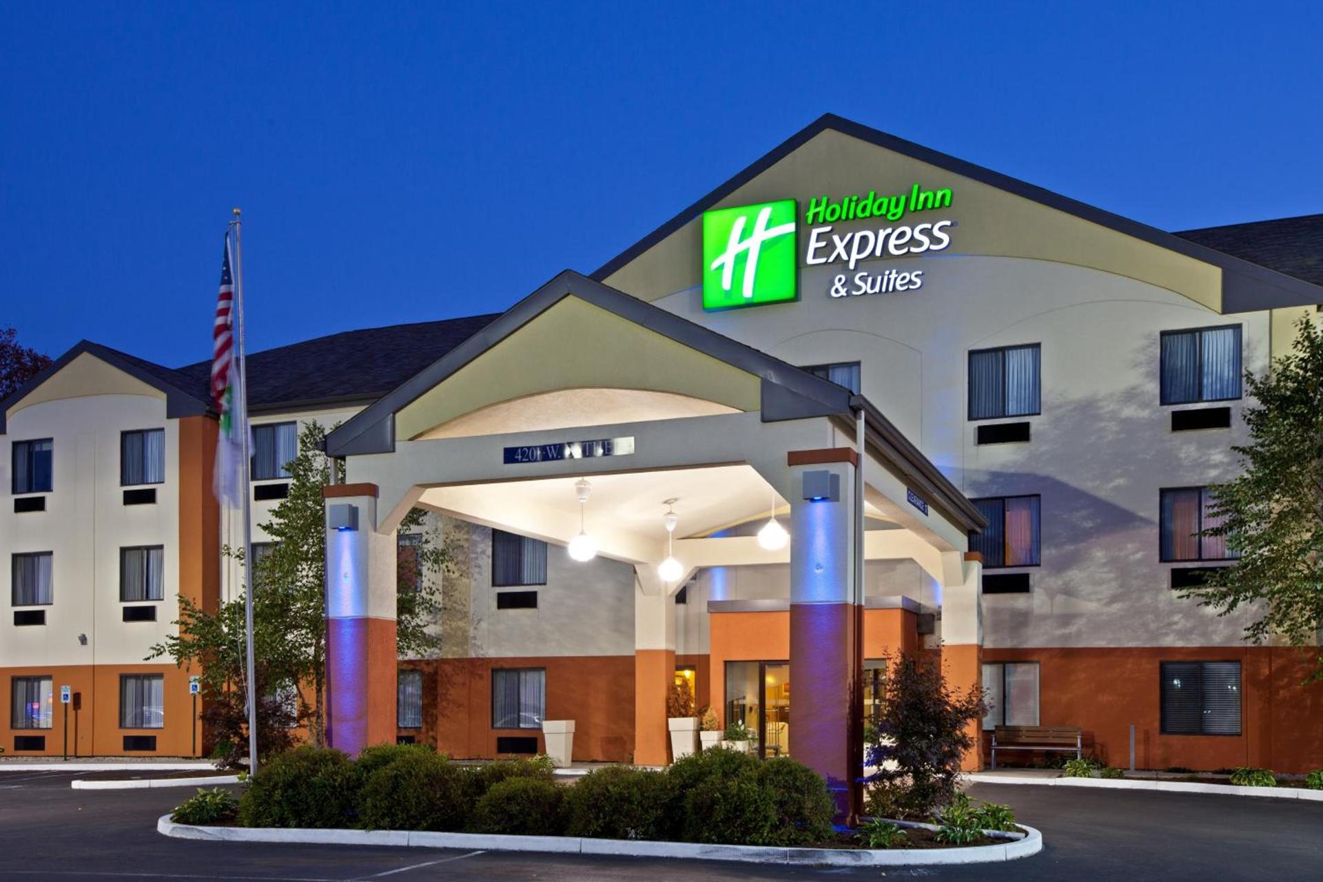 Muncie Place Hotel & Suites photo 16