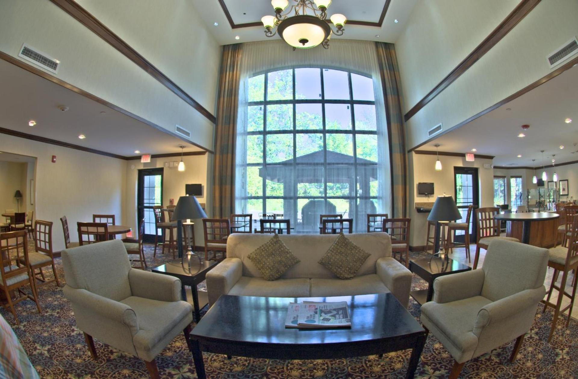 Staybridge Suites East Stroudsburg - Poconos by IHG photo 13