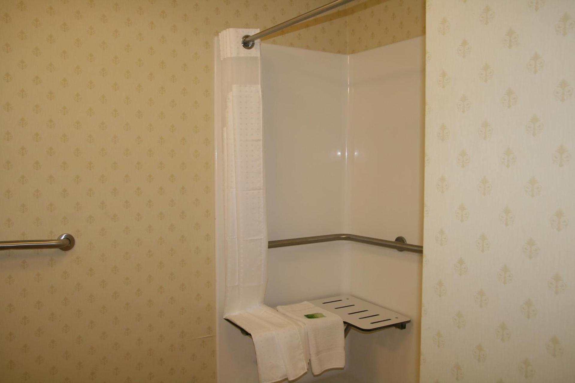 Holiday Inn Express & Suites - Grenada by IHG photo 2
