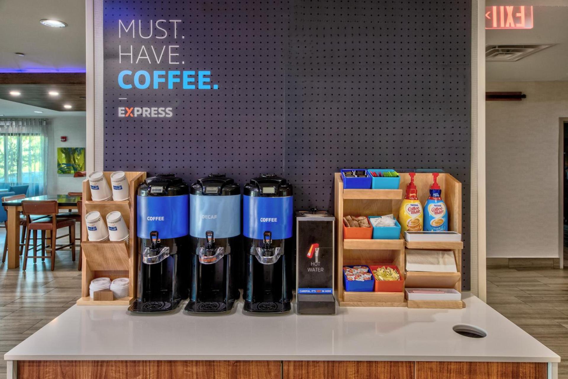 Holiday Inn Express Hotel & Suites Memphis Southwind by IHG photo 24