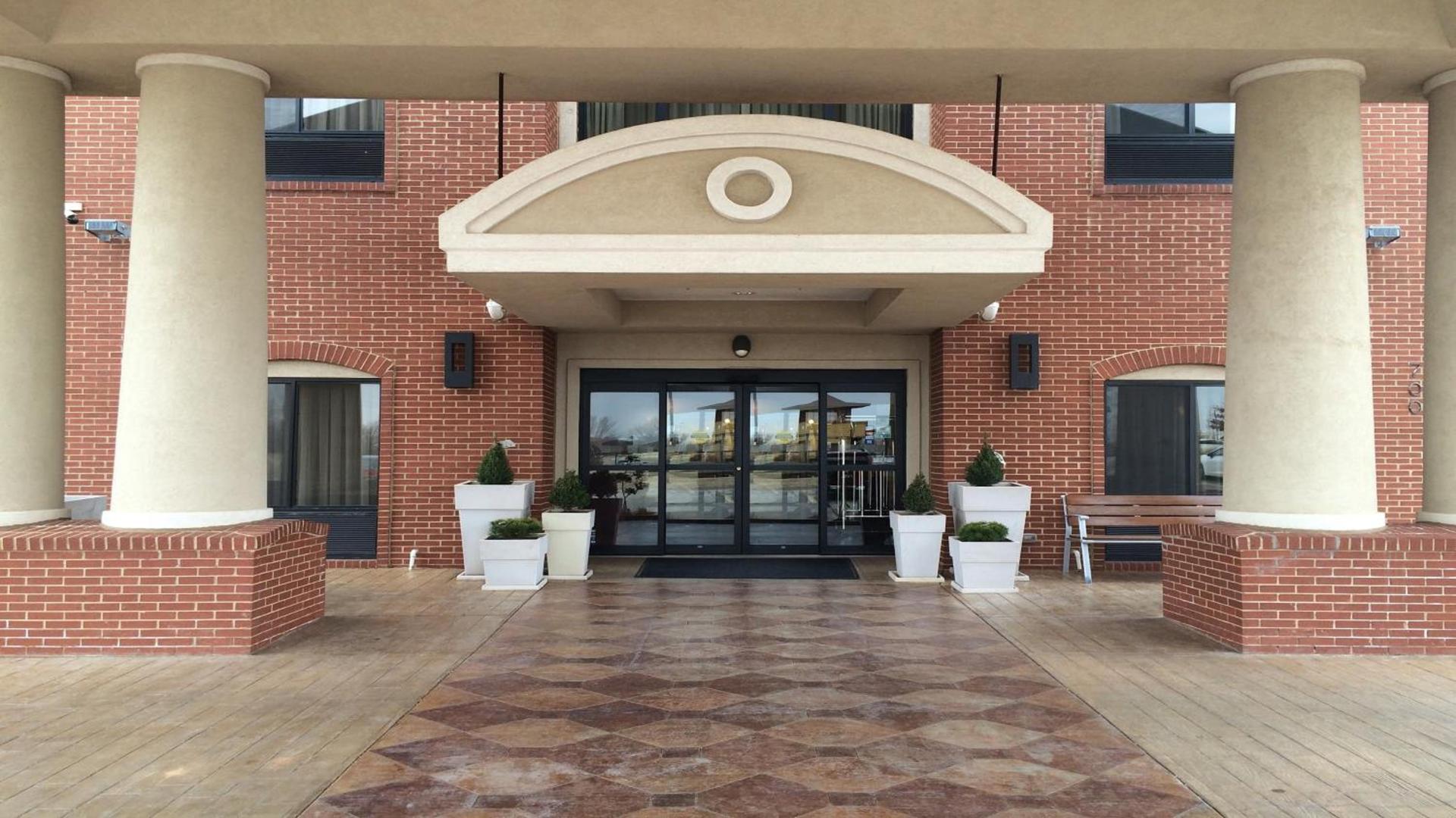 Holiday Inn Express & Suites Oklahoma City West-Yukon by IHG photo 14