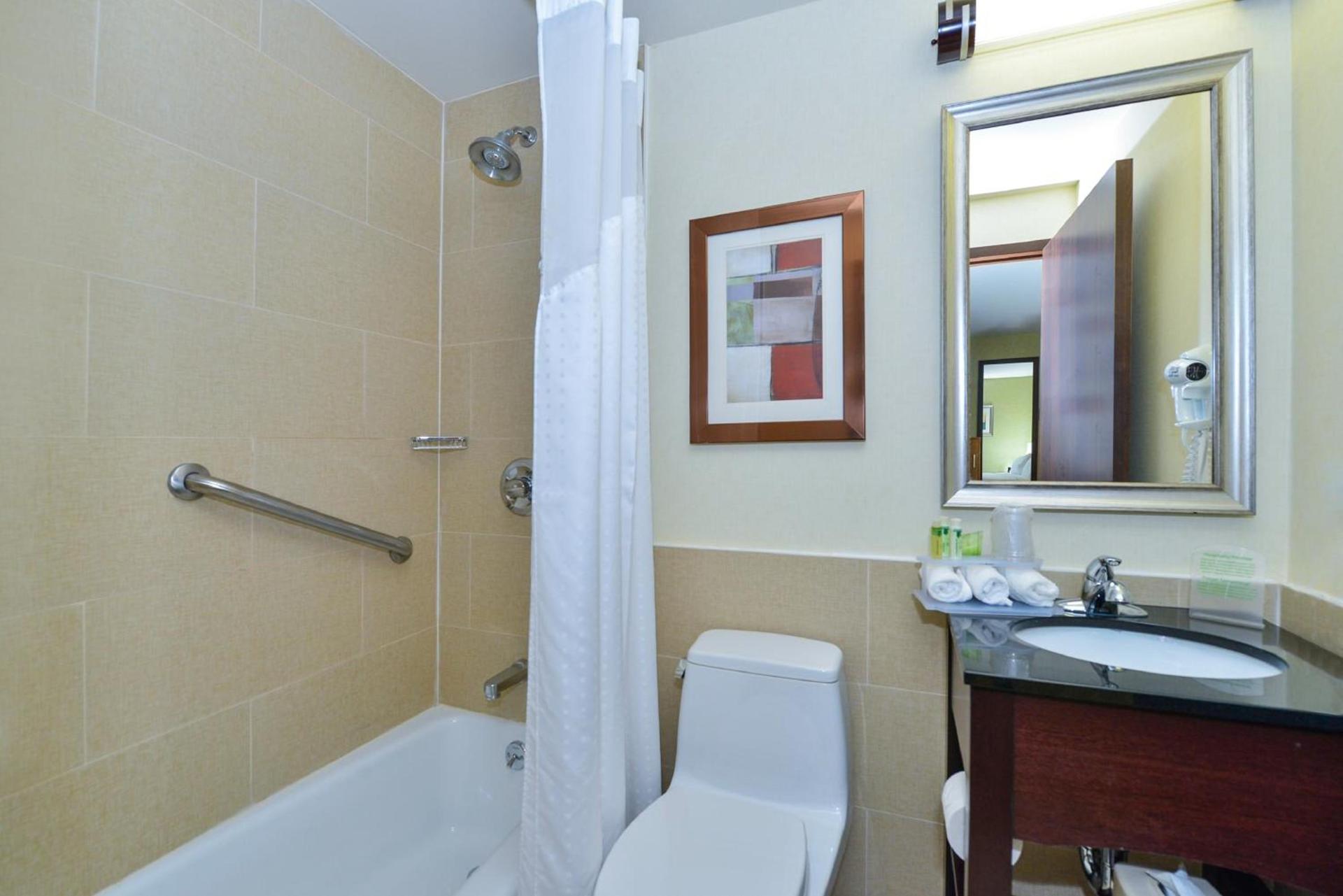 Holiday Inn Express Manhattan Midtown West by IHG photo 21