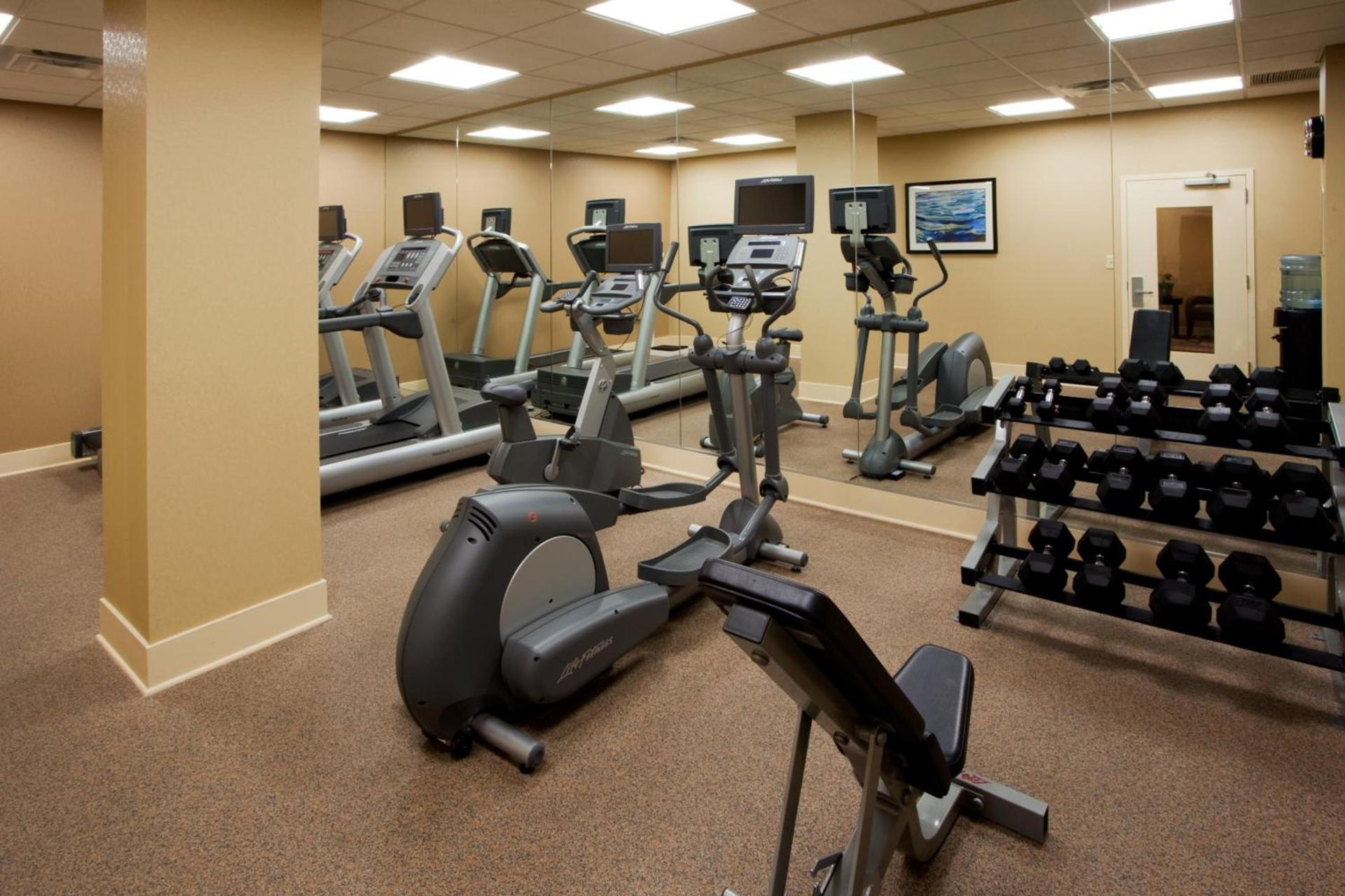 Holiday Inn Express Washington DC SW - Springfield by IHG photo 44