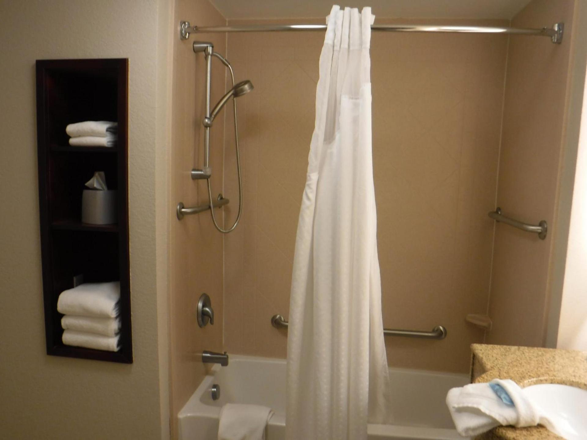 Holiday Inn Express West Jefferson by IHG photo 22