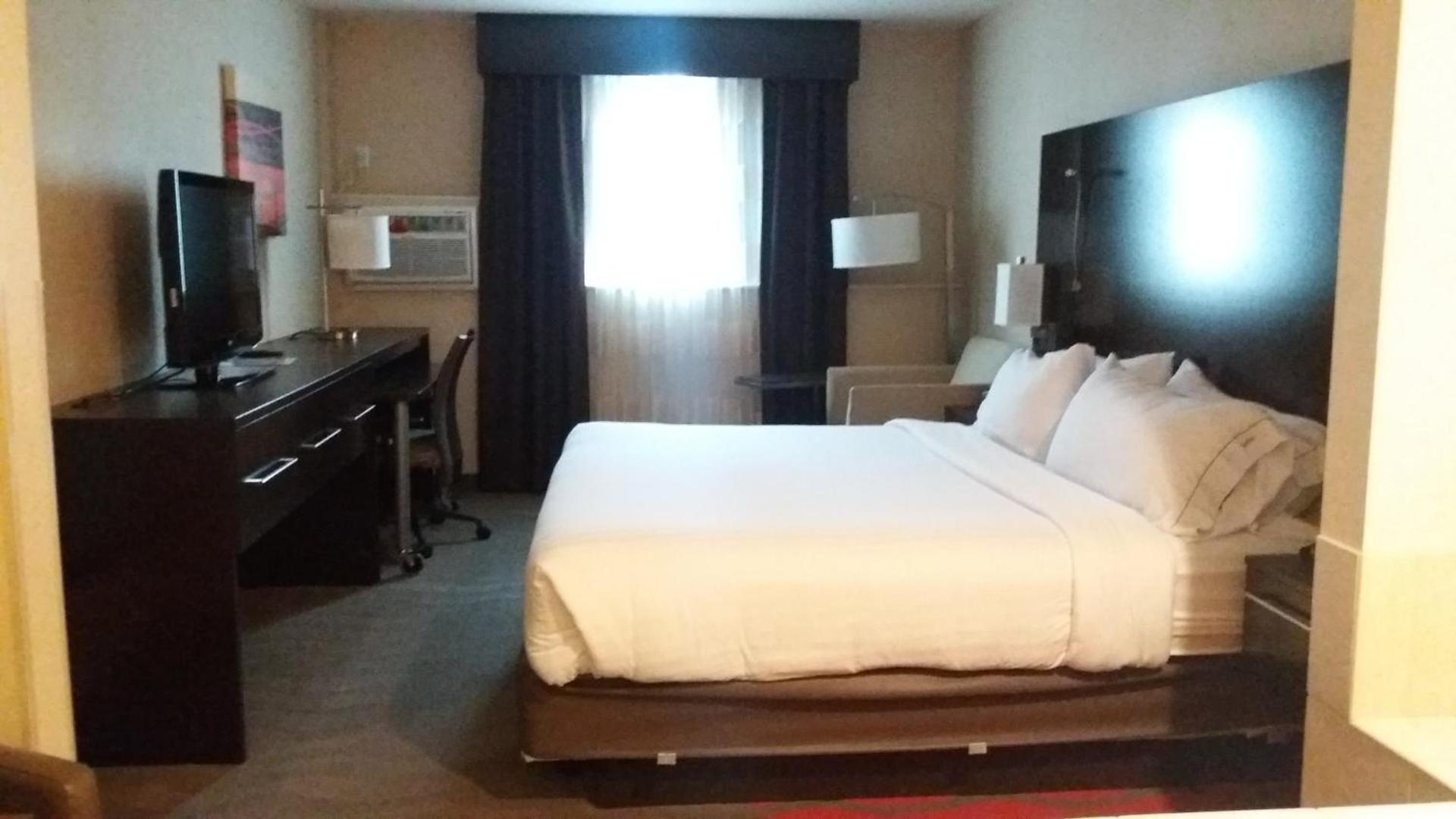 Holiday Inn Express Hotel & Suites Waterford by IHG photo 46