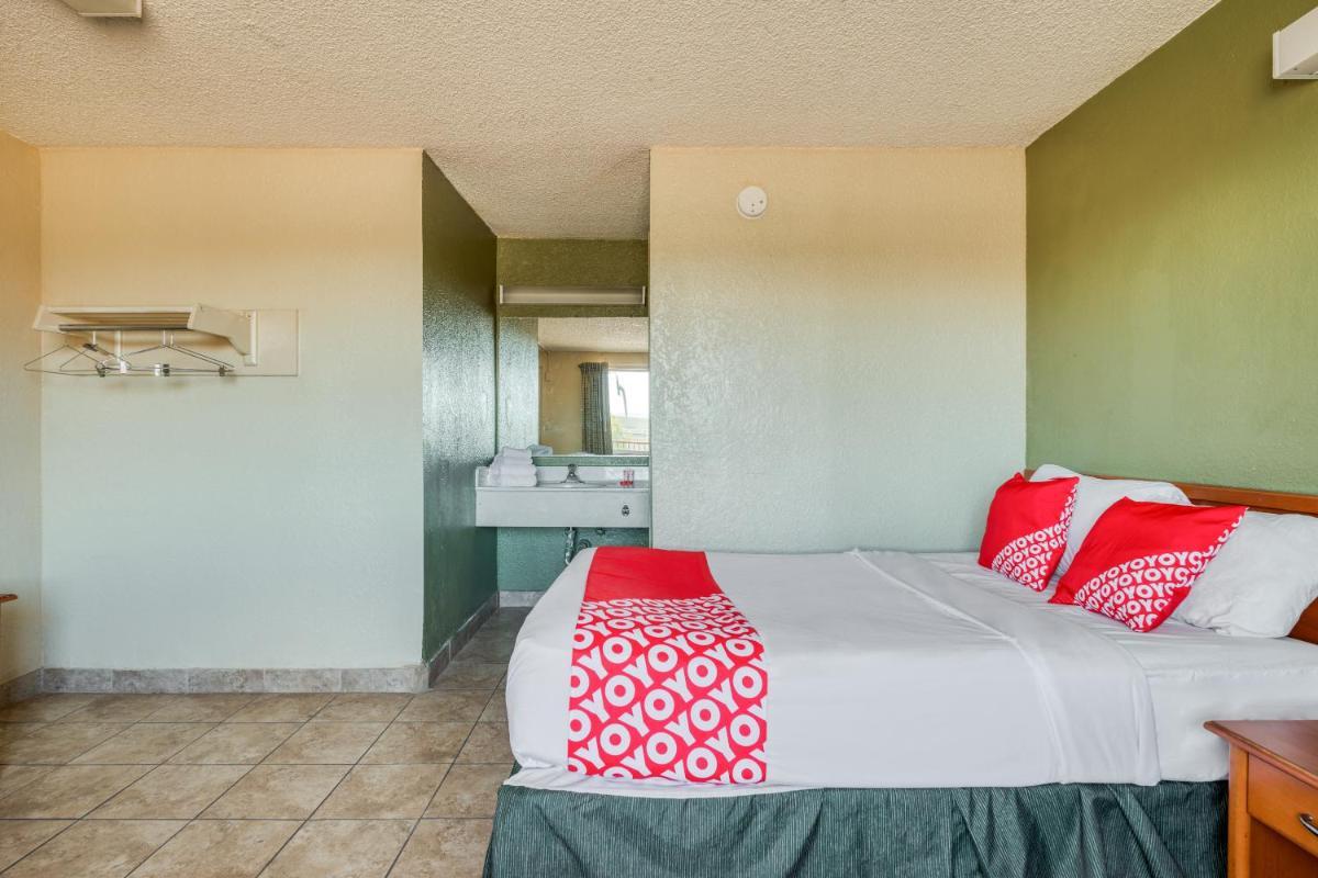 OYO Hotel Tucson Downtown photo 40