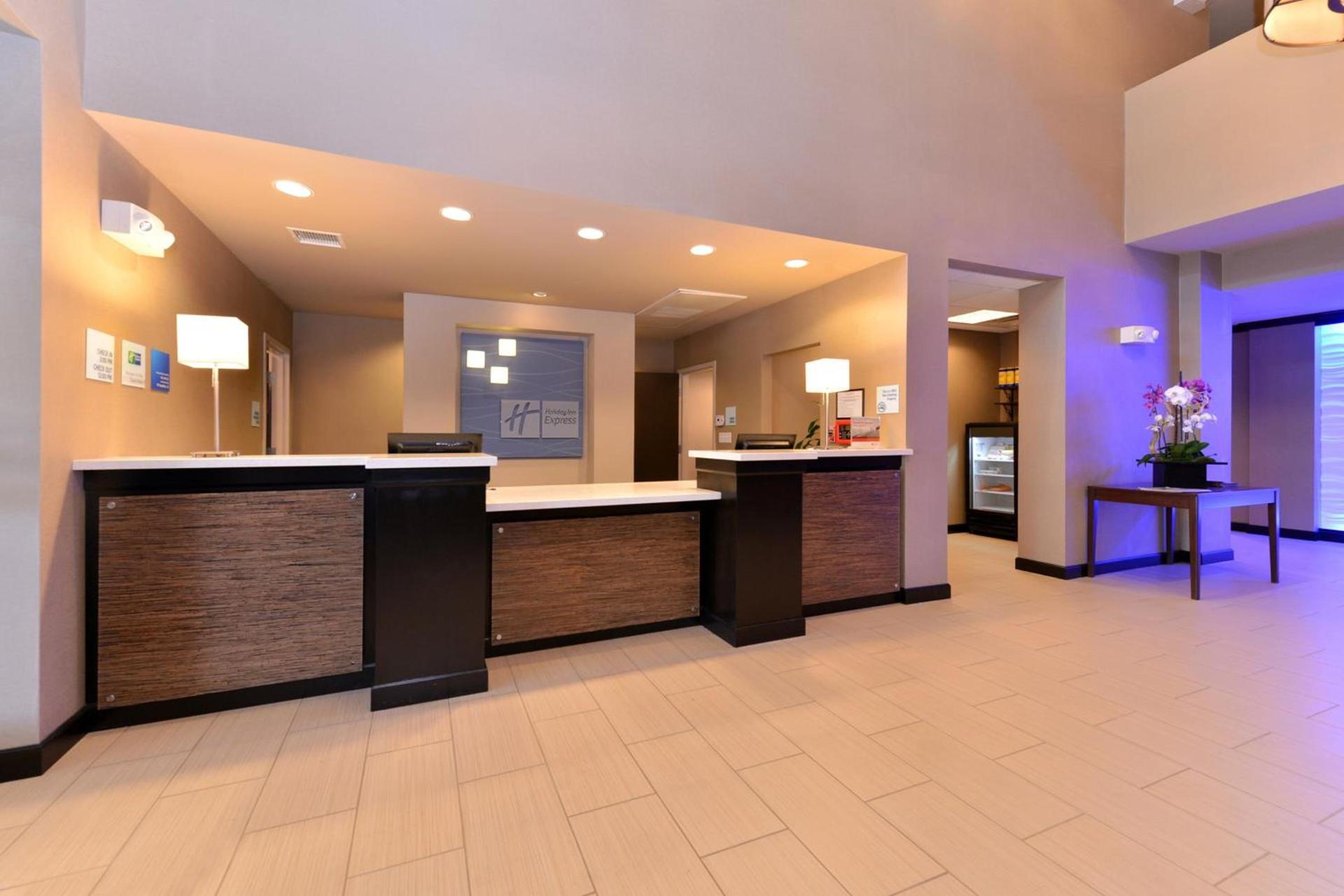 Holiday Inn Express & Suites Indio - Coachella Valley by IHG photo 30