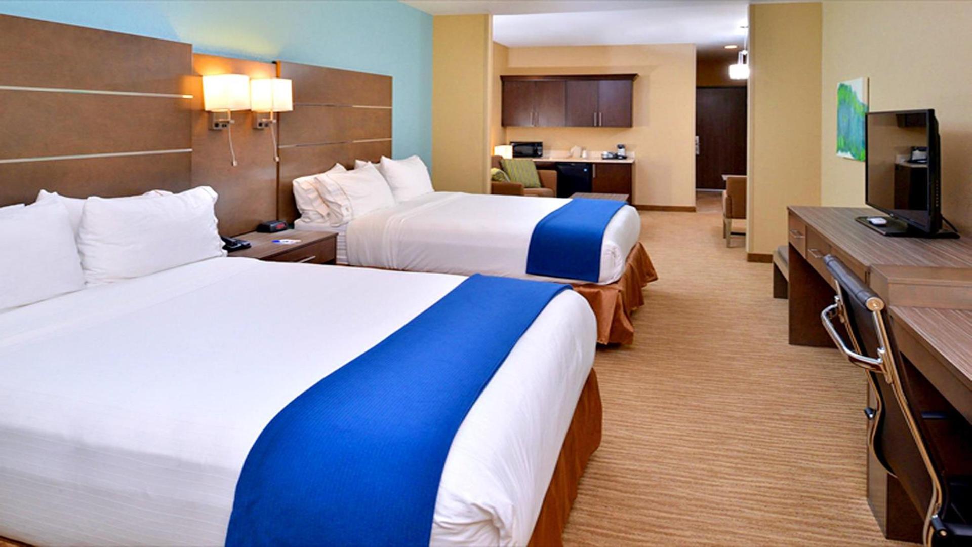 Holiday Inn Express and Suites Schulenburg by IHG photo 24
