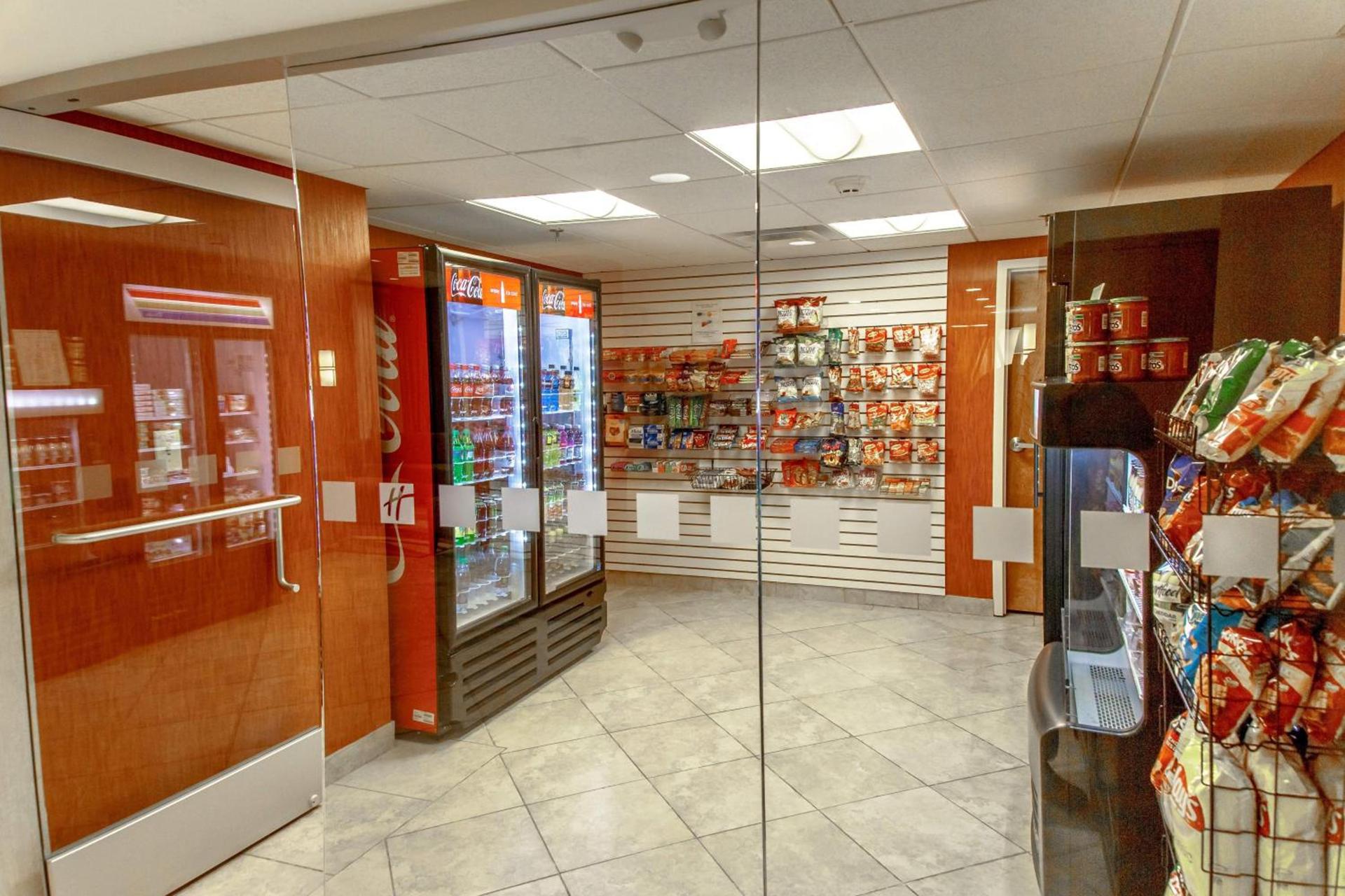 Holiday Inn Knoxville West - Cedar Bluff Rd by IHG photo 12