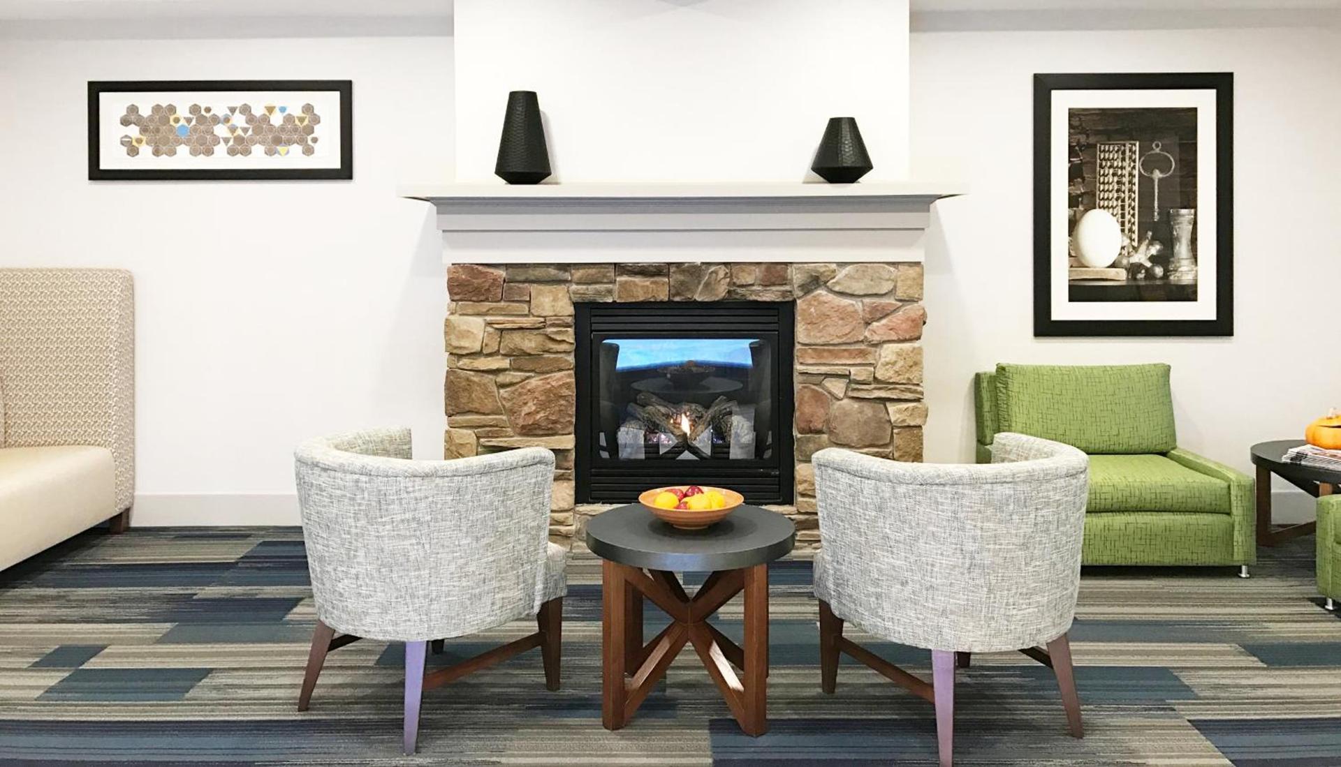 Holiday Inn Express Hotel & Suites White River Junction by IHG photo 12