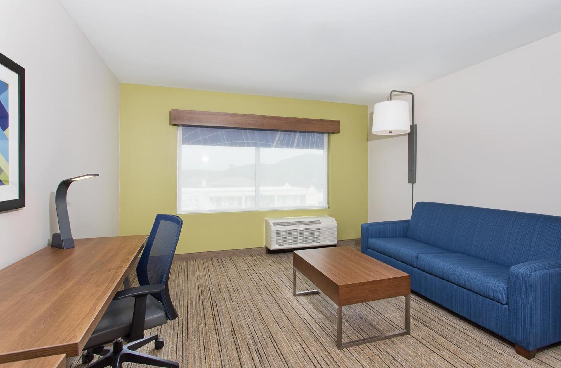 Holiday Inn Express Williamsburg by IHG photo 3