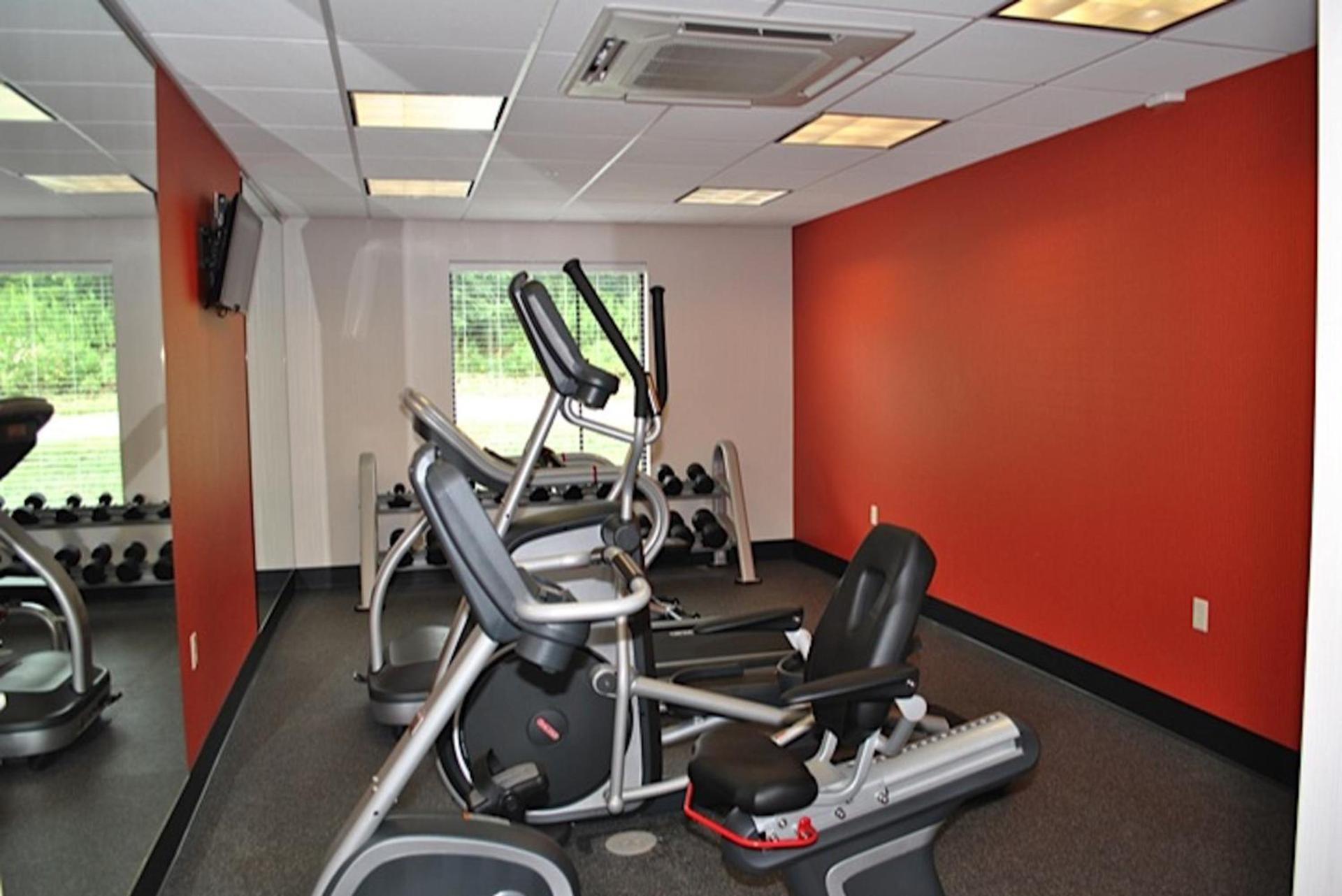 Holiday Inn Express Salem by IHG photo 3