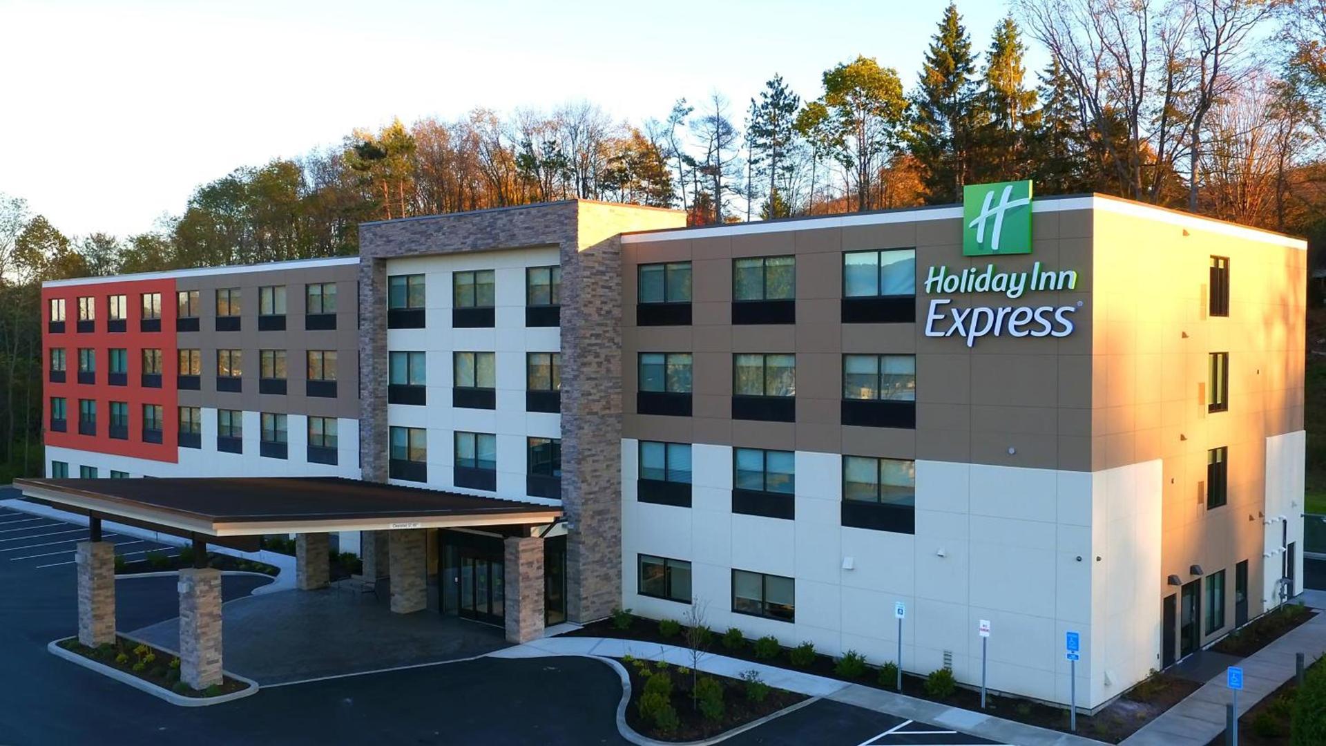 Holiday Inn Express Oneonta by IHG photo 28