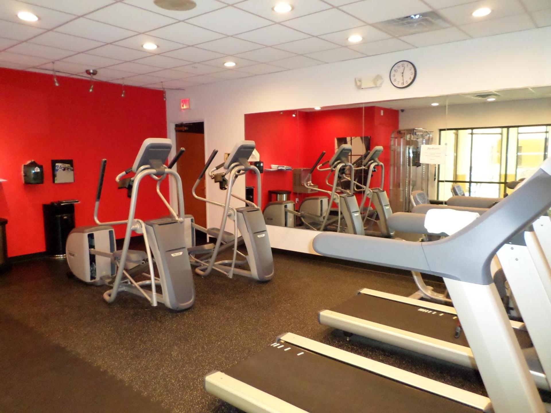 Radisson Akron-Fairlawn Copley photo 54