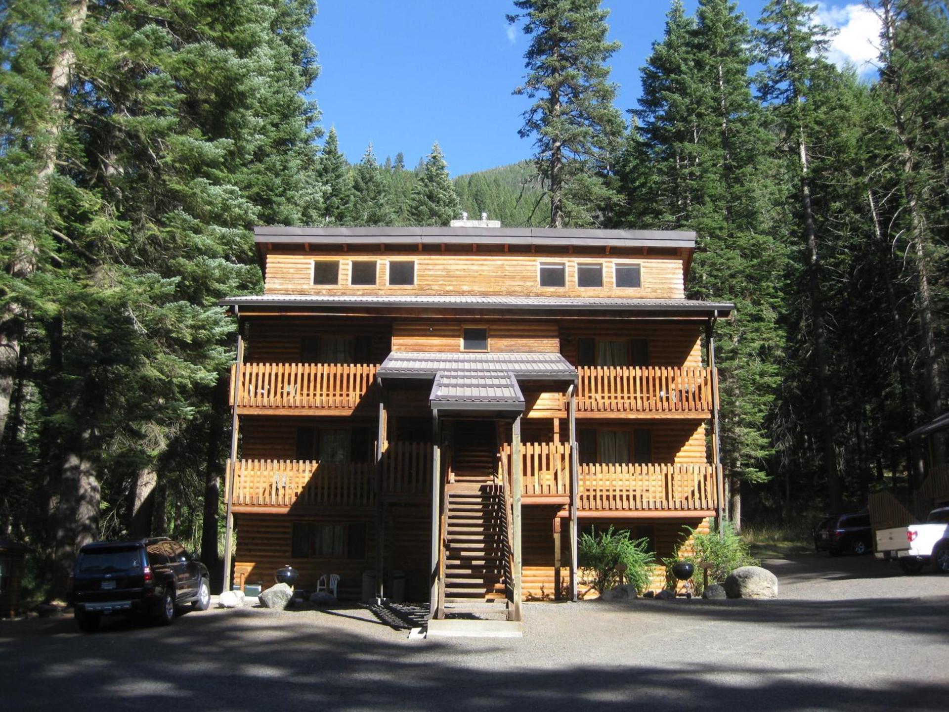 Eagle Cap Chalets photo 78