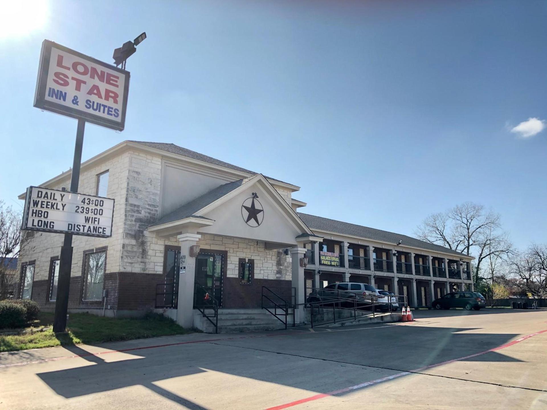 Lone Star Inn & Suites photo 1