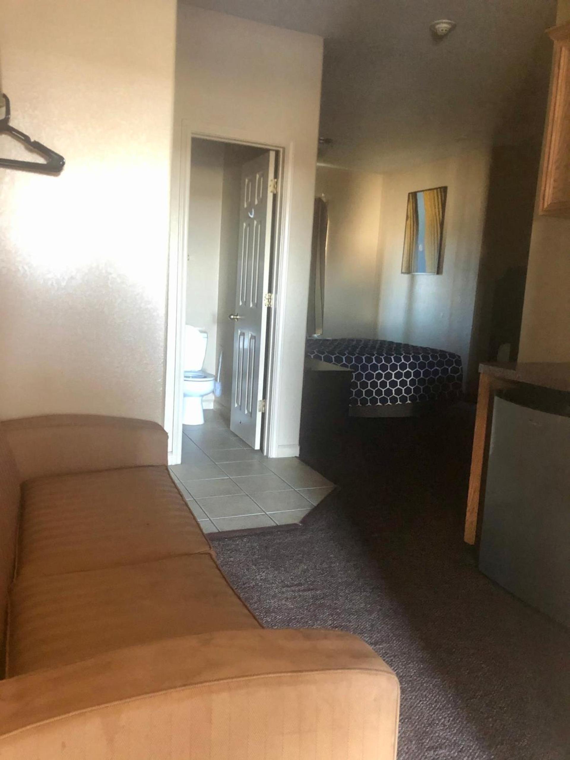 Lone Star Inn & Suites photo 7