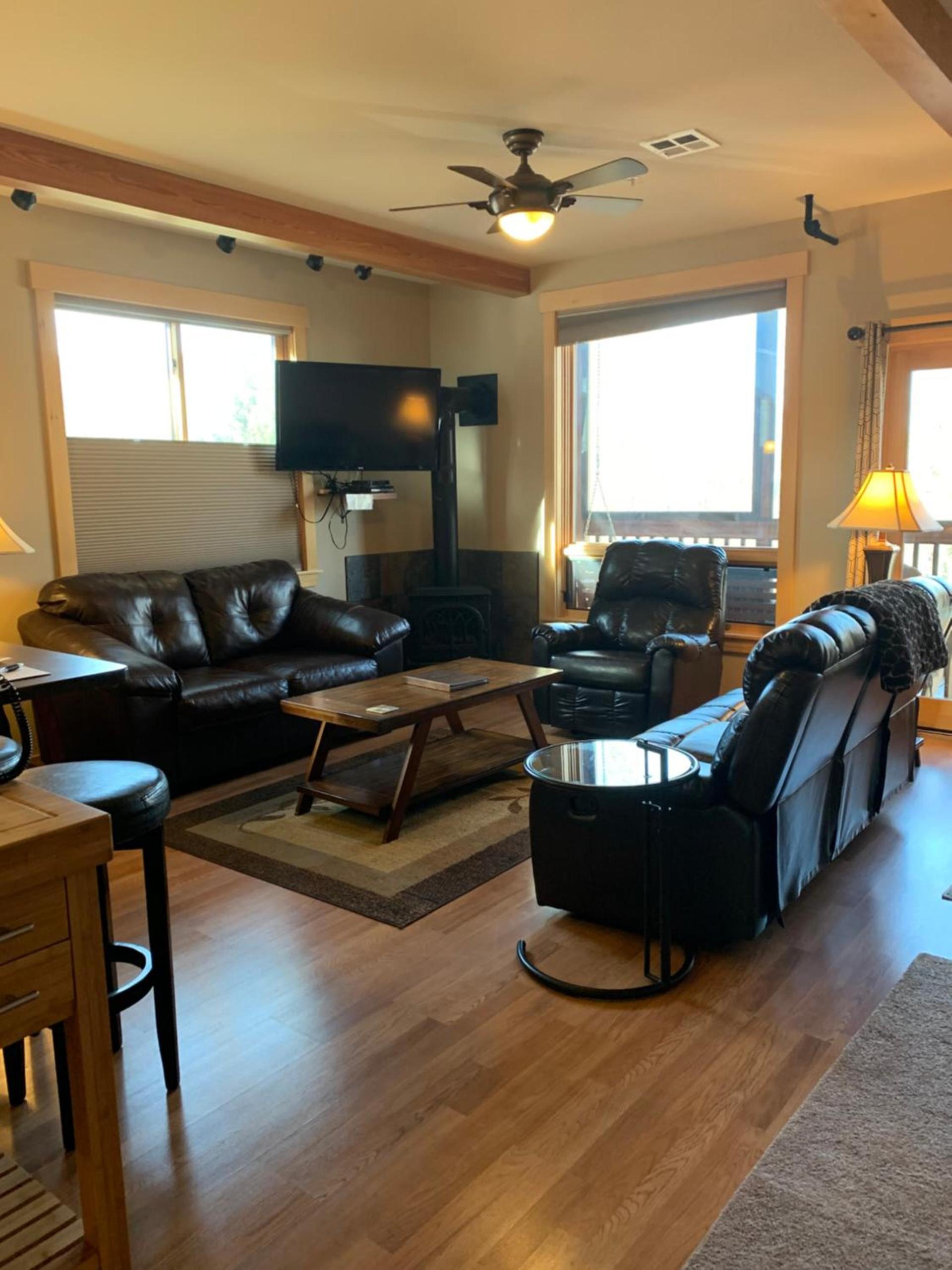Twisp River Suites photo 93