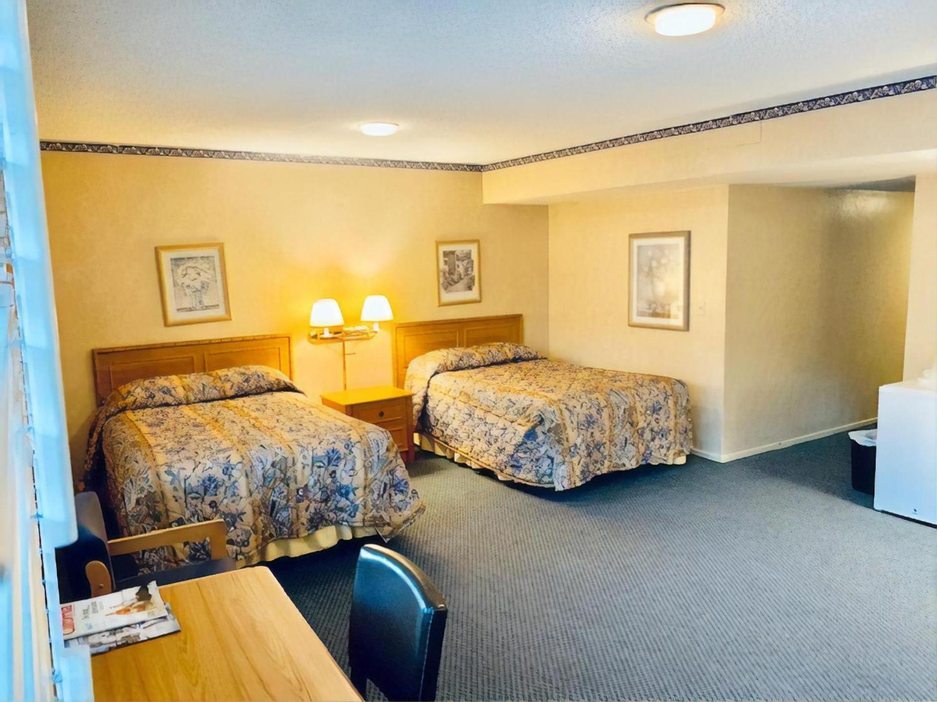 Saga Motor Hotel Pasadena photo 43