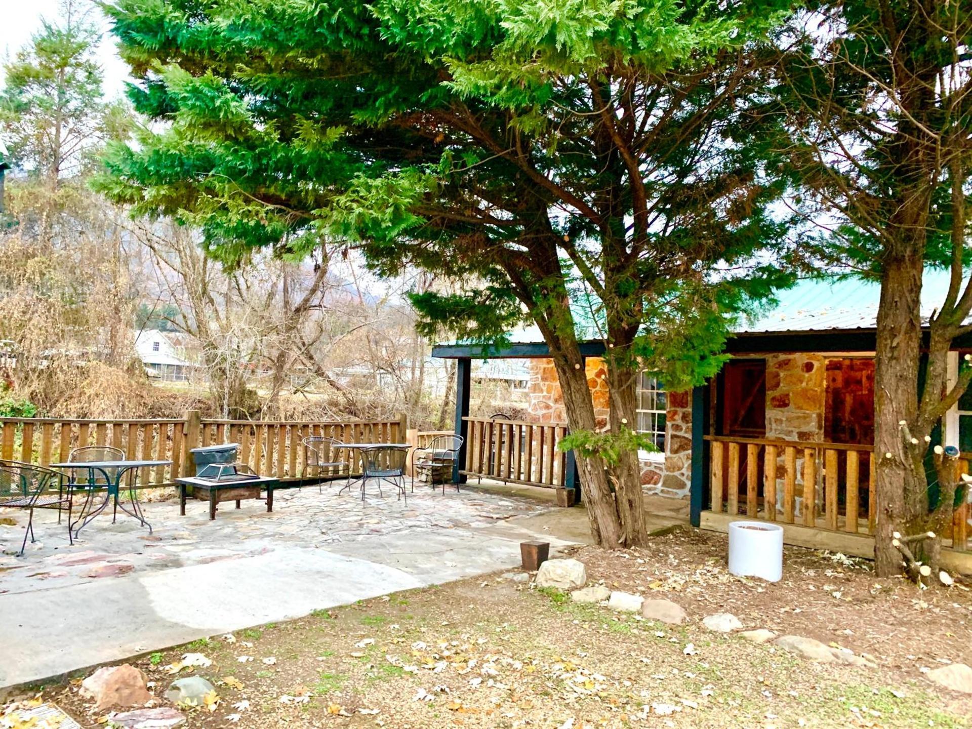 Spring Creek Hotel photo 22