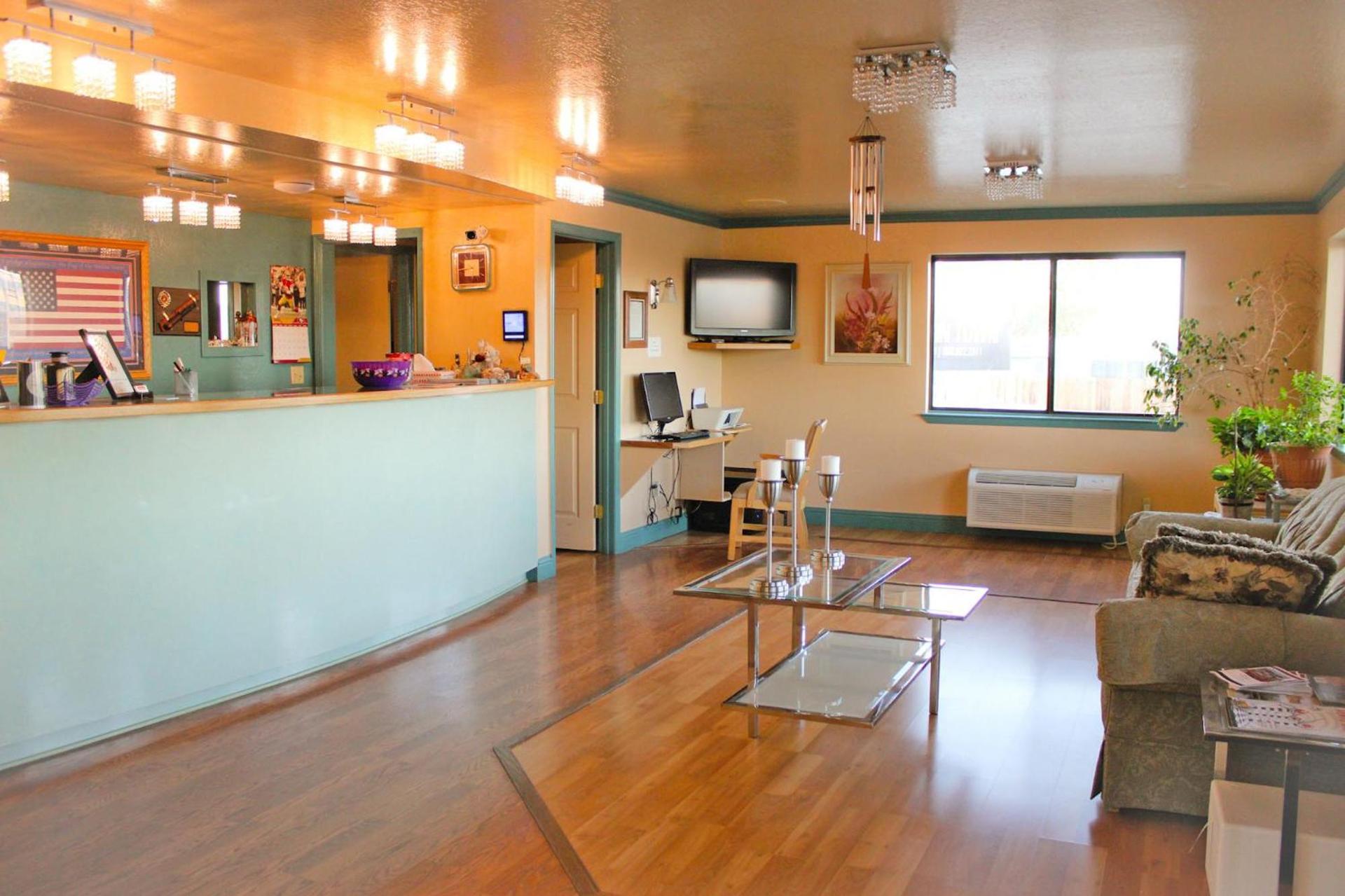 Hawthorne's Best Inn photo 6