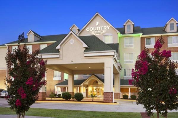 Country Inn & Suites by Radisson, Conway, AR photo 13