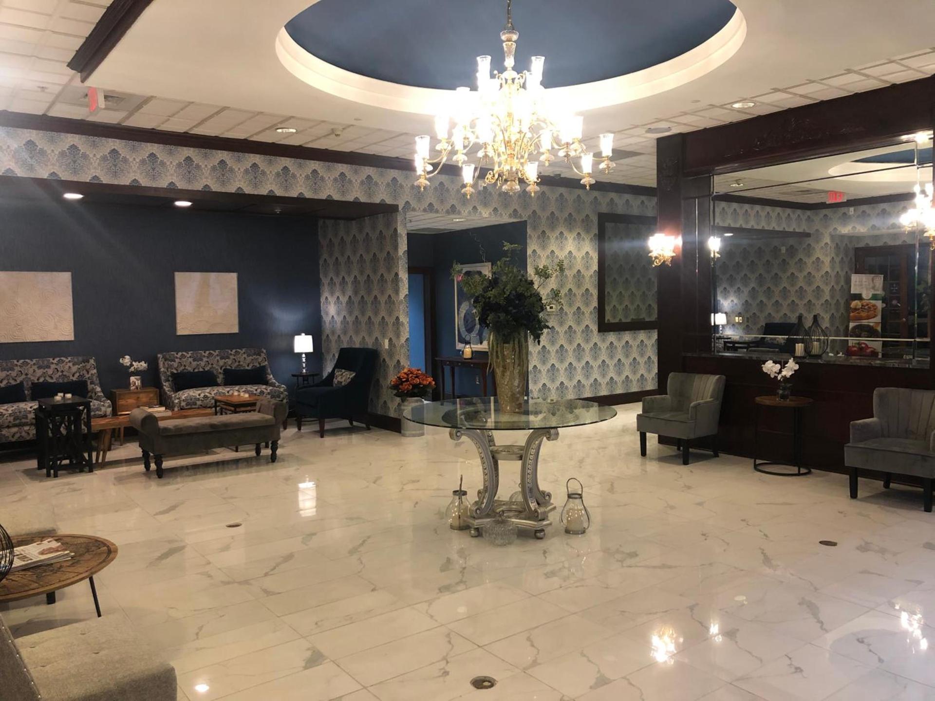 University Hotel & Suites Shippensburg, Trademark by Wyndham — hotel in Shippensburg