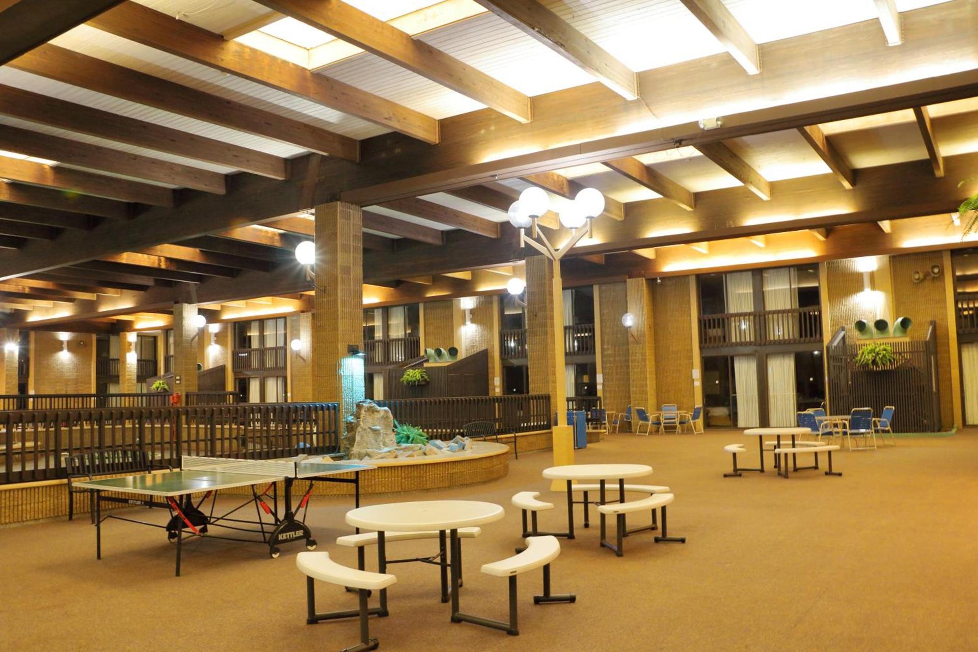 Ramada by Wyndham Alpena photo 81