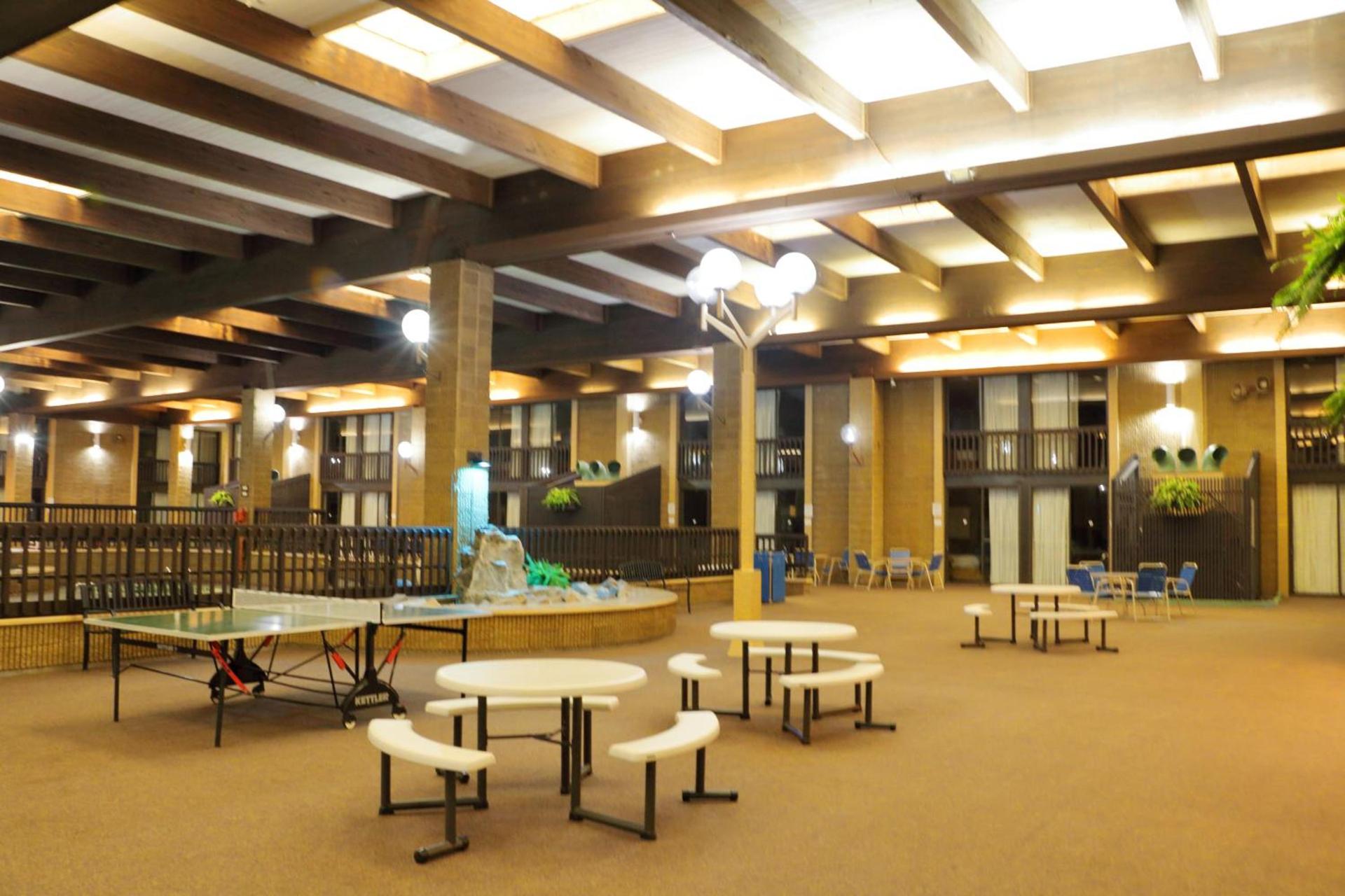 Ramada by Wyndham Alpena photo 80