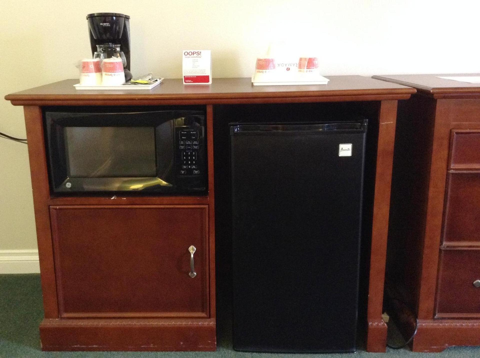 Ramada by Wyndham Oceanside photo 19