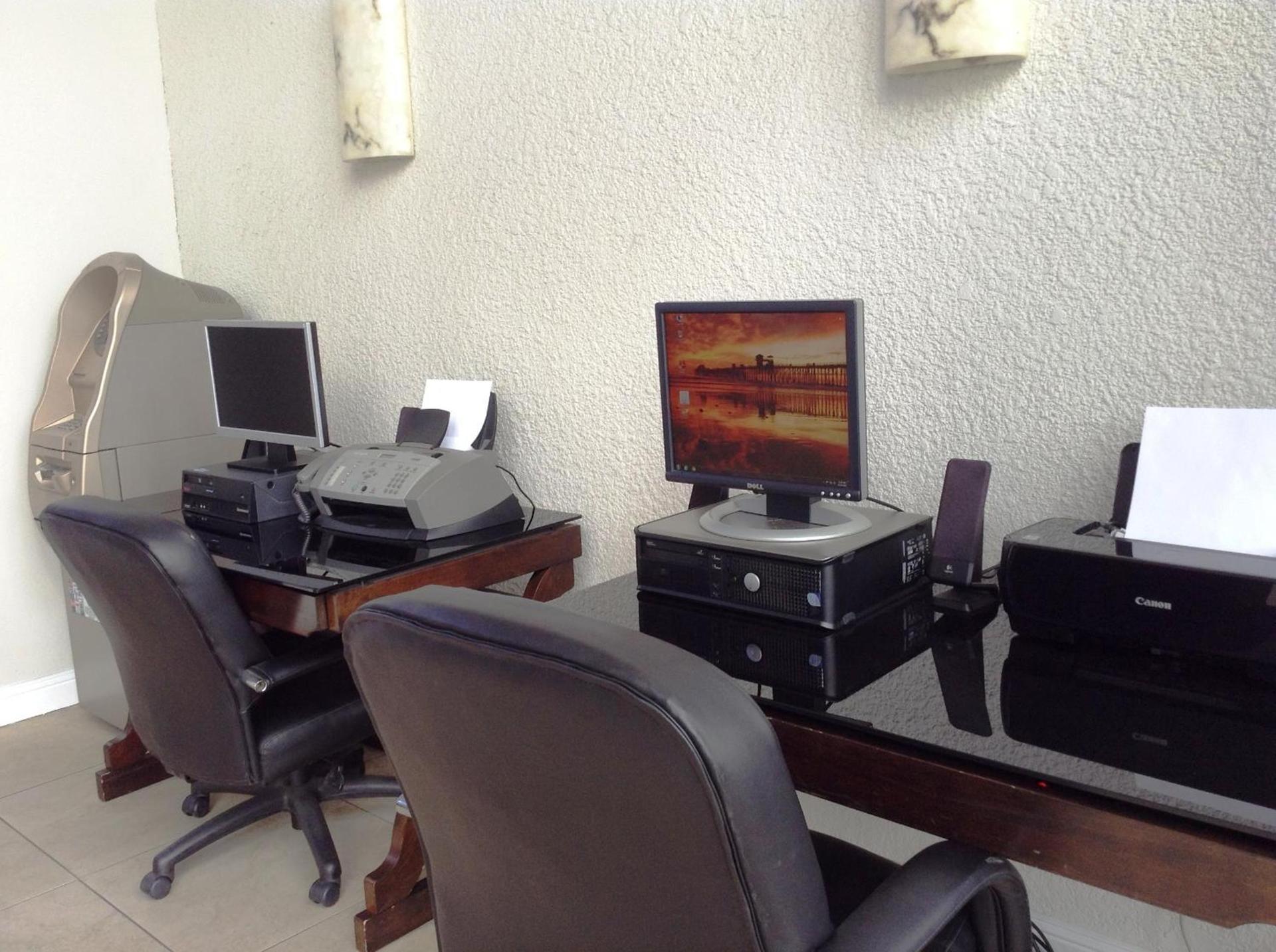 Ramada by Wyndham Oceanside photo 16