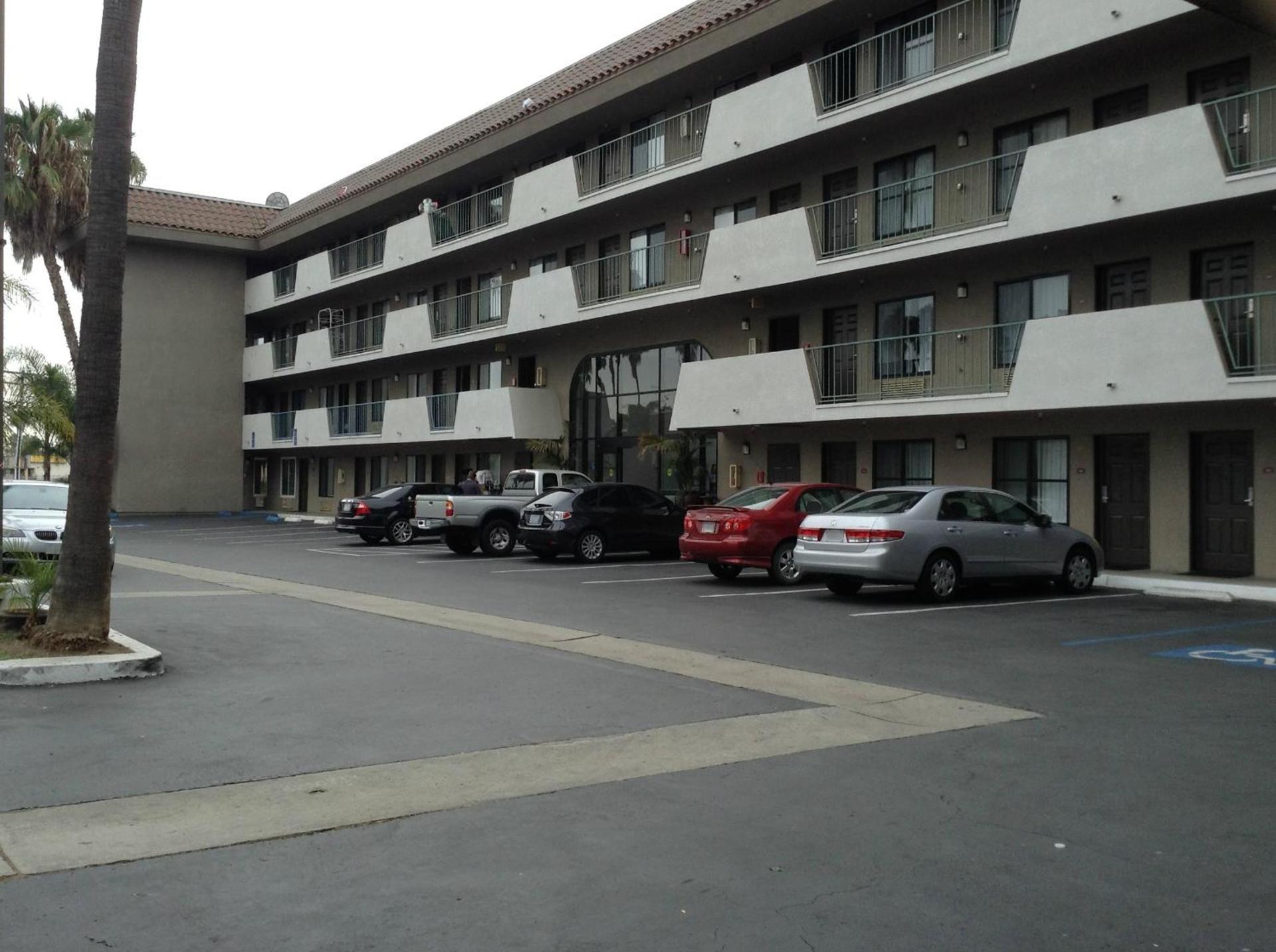 Ramada by Wyndham Oceanside photo 13