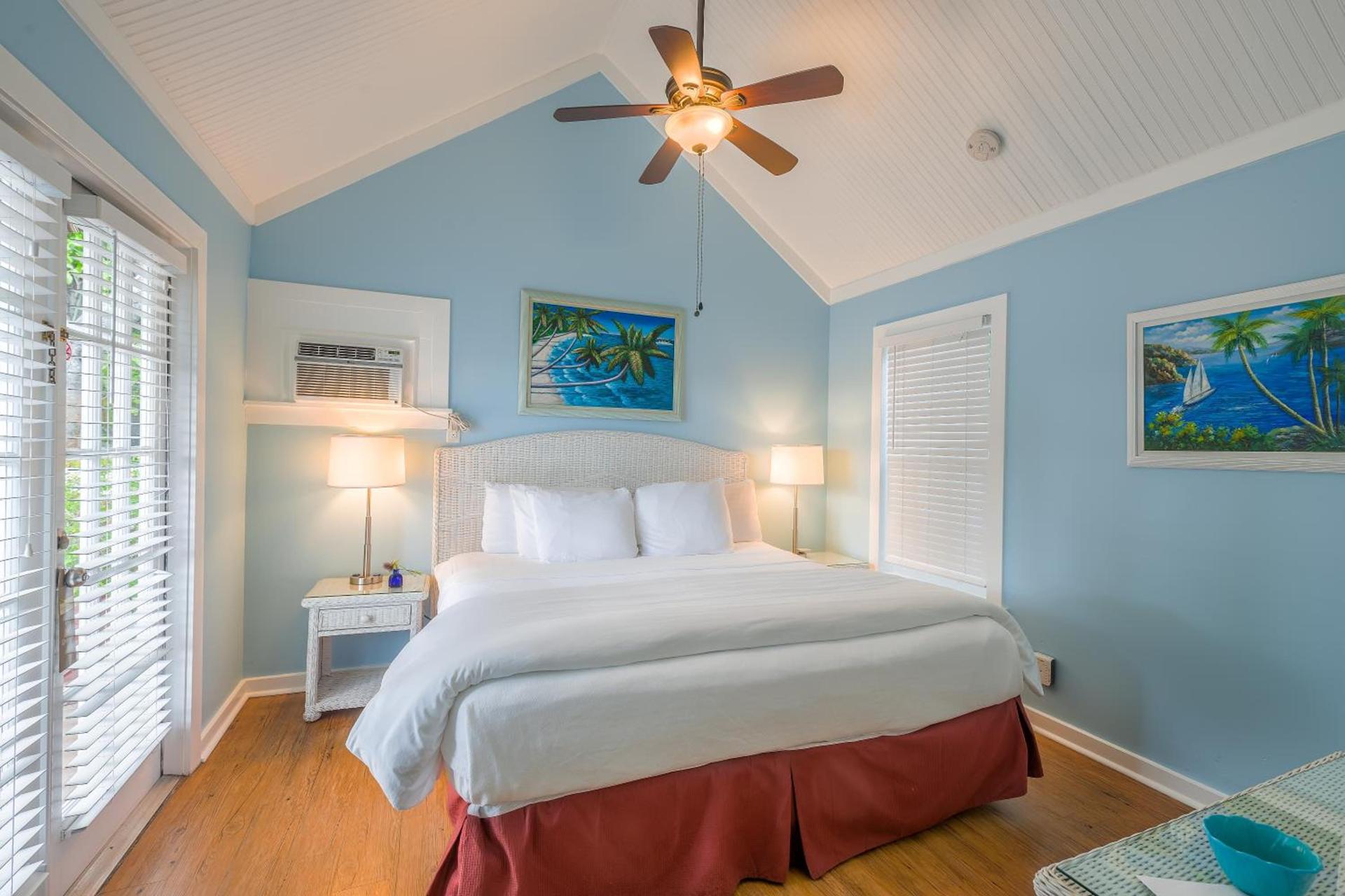 Seascape Tropical Inn photo 40