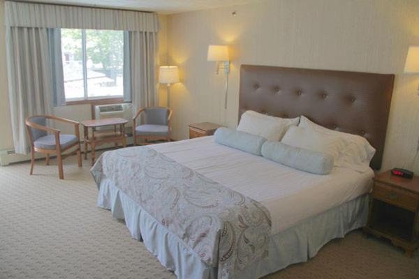 Rhumb Line Resort photo 45