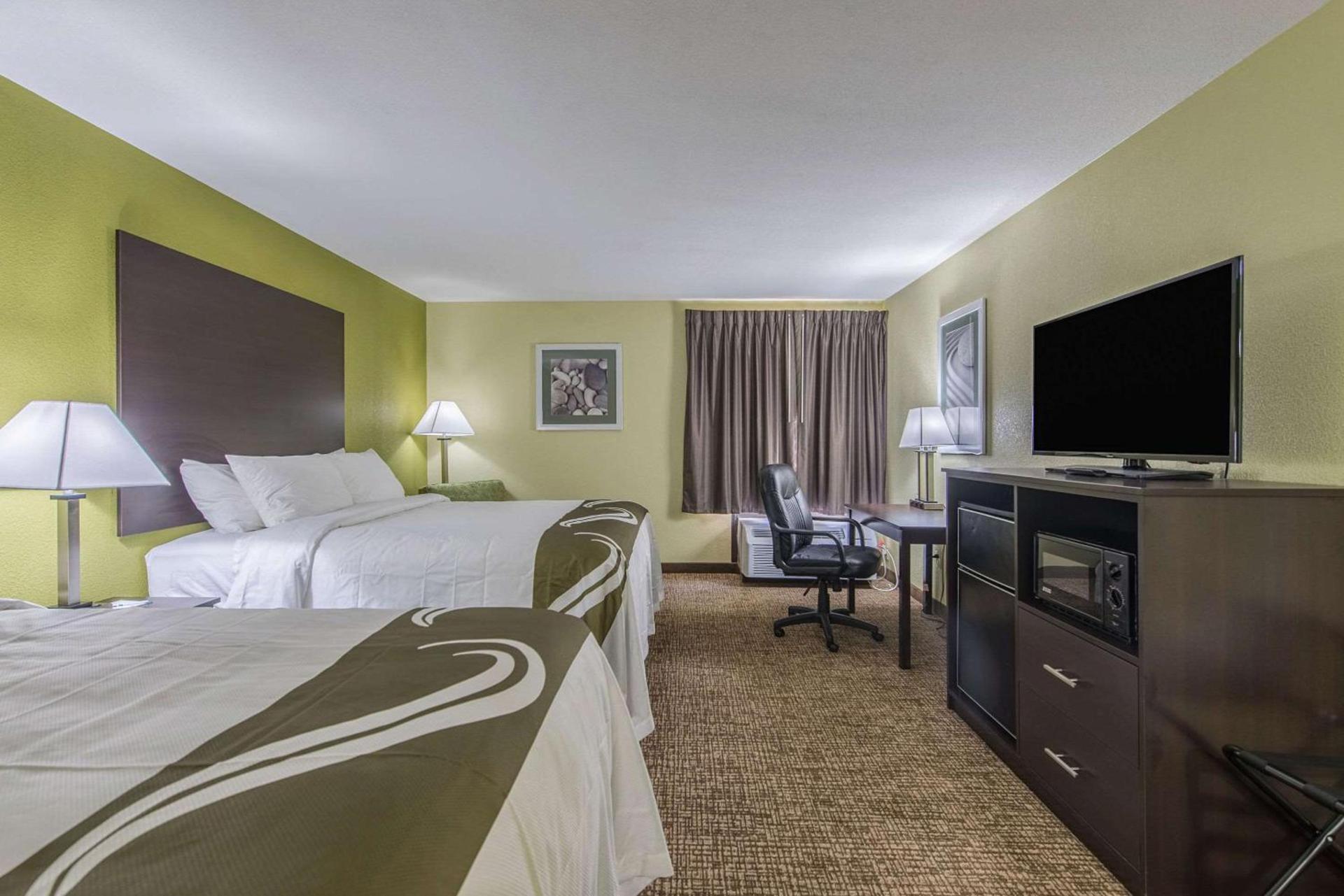 Quality Inn & Suites University Area photo 10