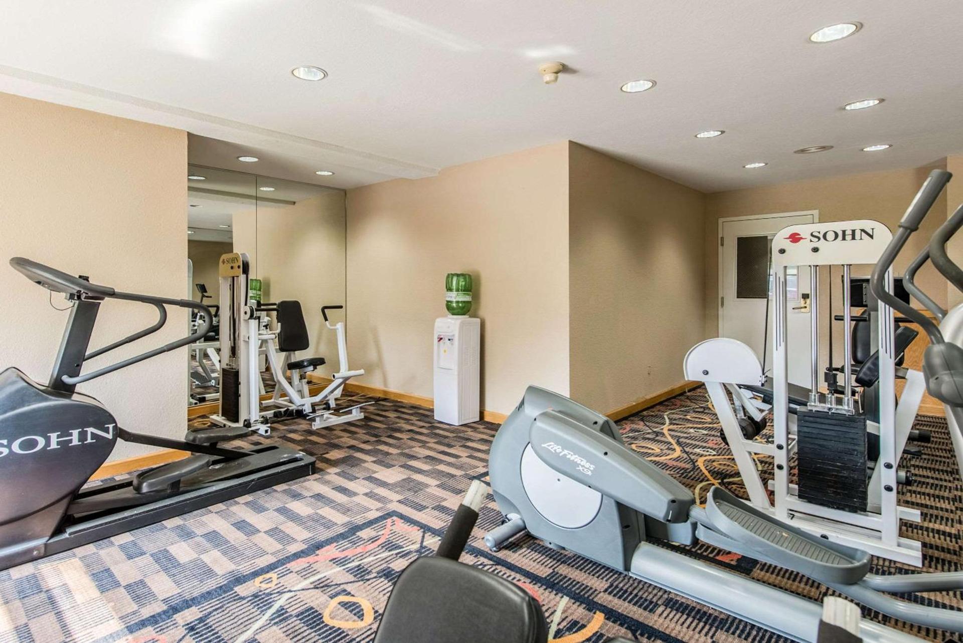 Quality Inn & Suites University Area photo 22