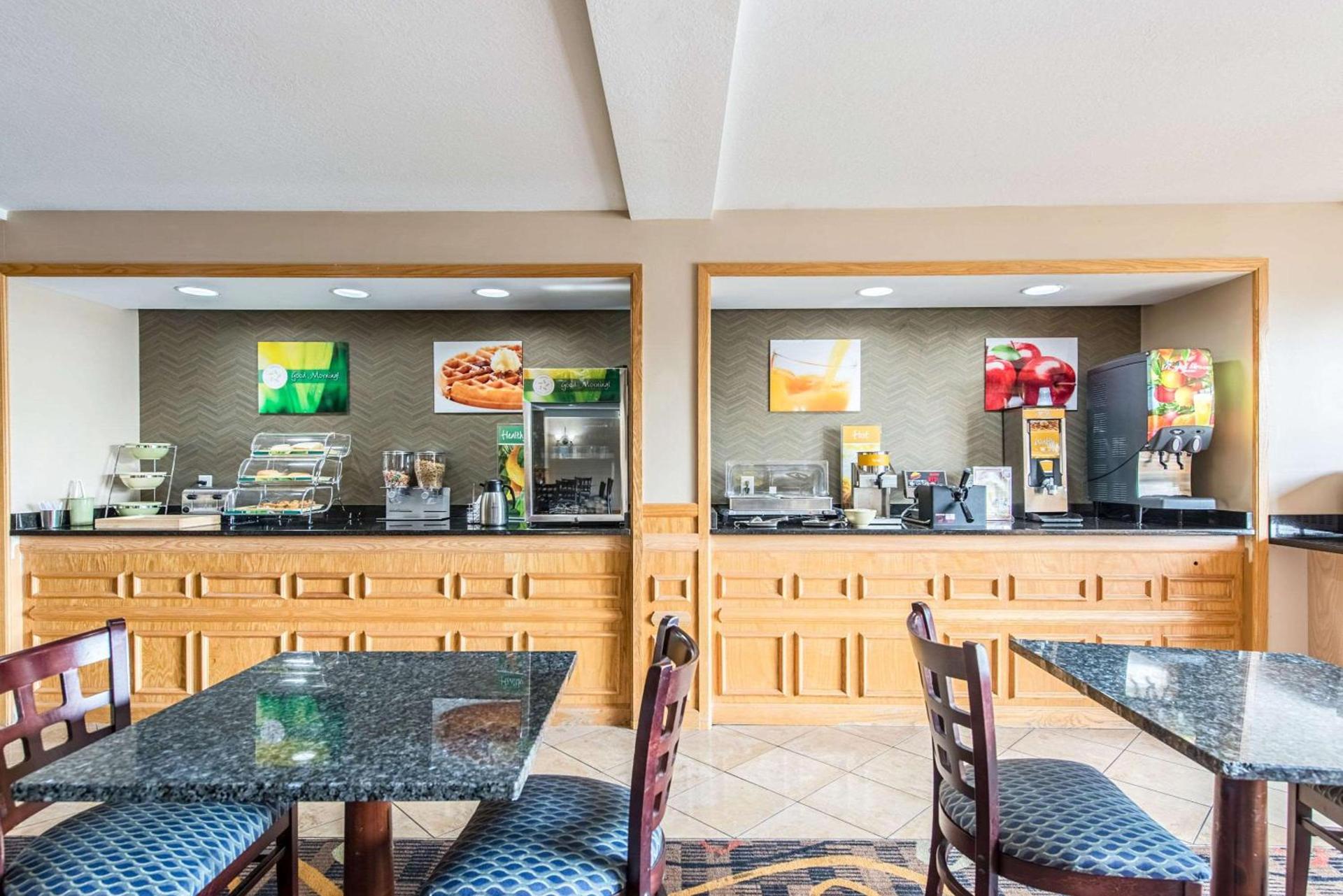 Quality Inn & Suites University Area photo 23