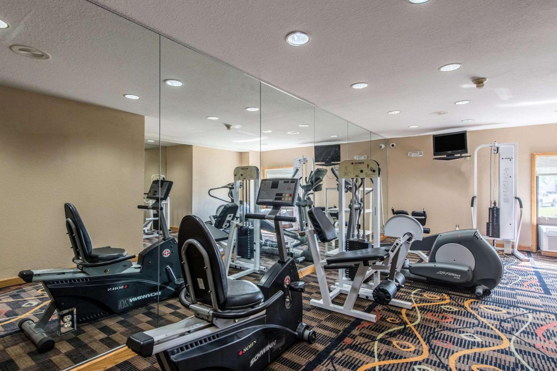 Quality Inn & Suites University Area photo 21