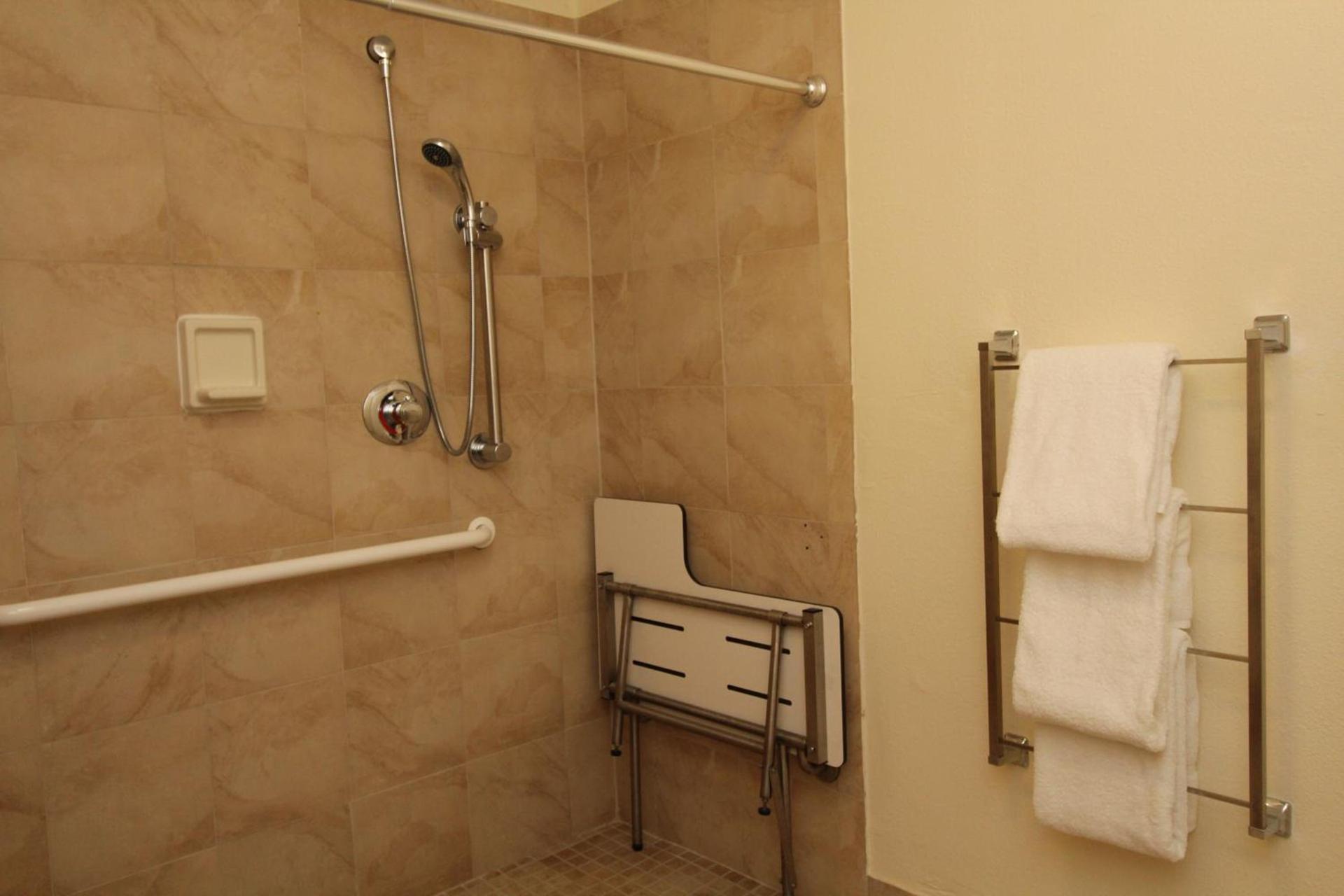 La Quinta by Wyndham Tampa Brandon West photo 2