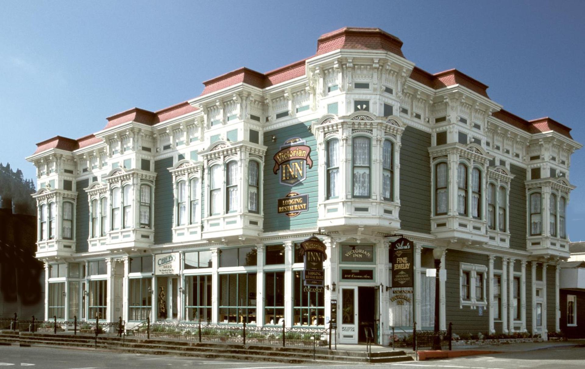 Victorian Inn photo 1