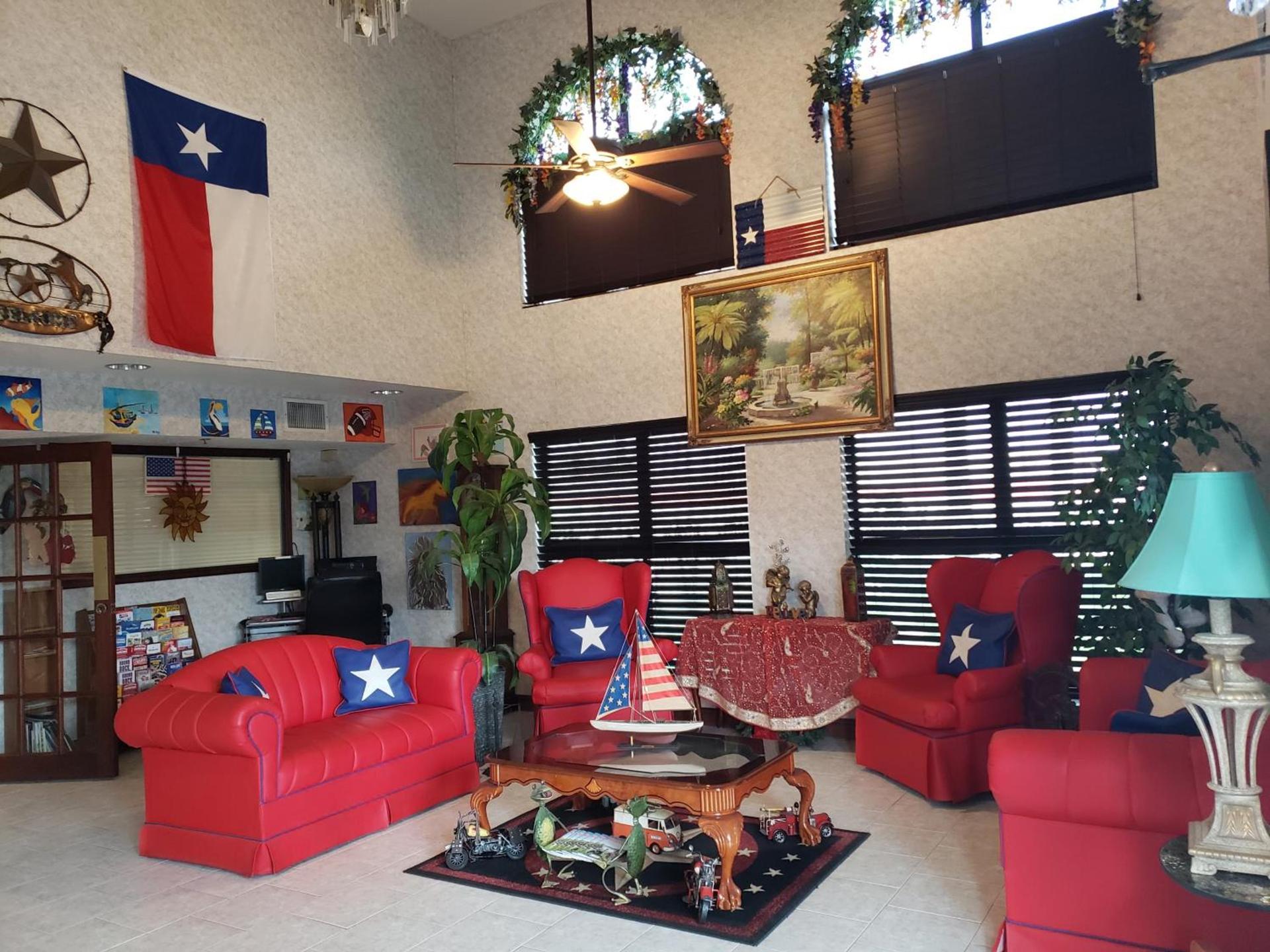 Texas Inn Harlingen photo 3