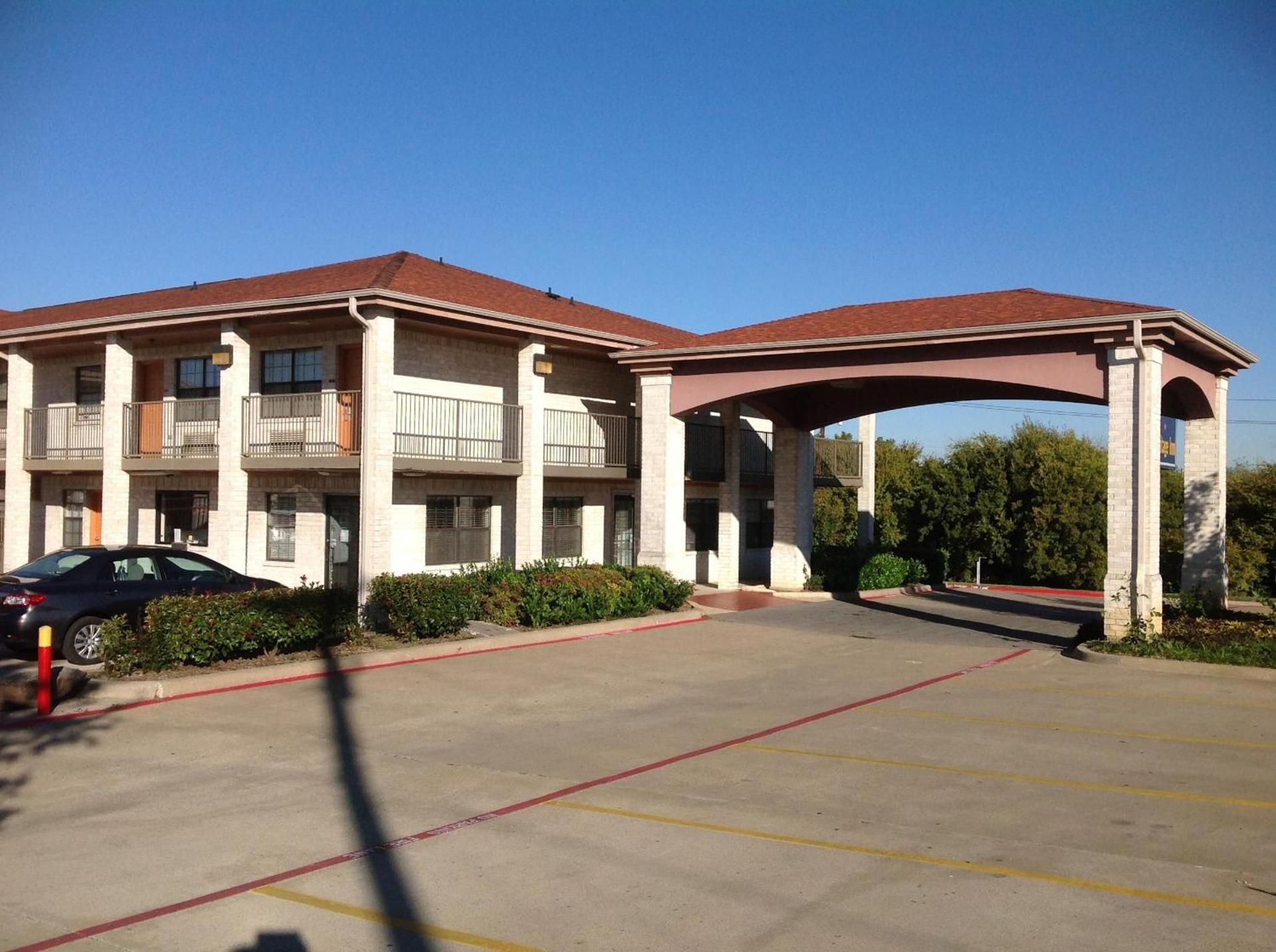 Heritage Inn Grand Prairie photo 1