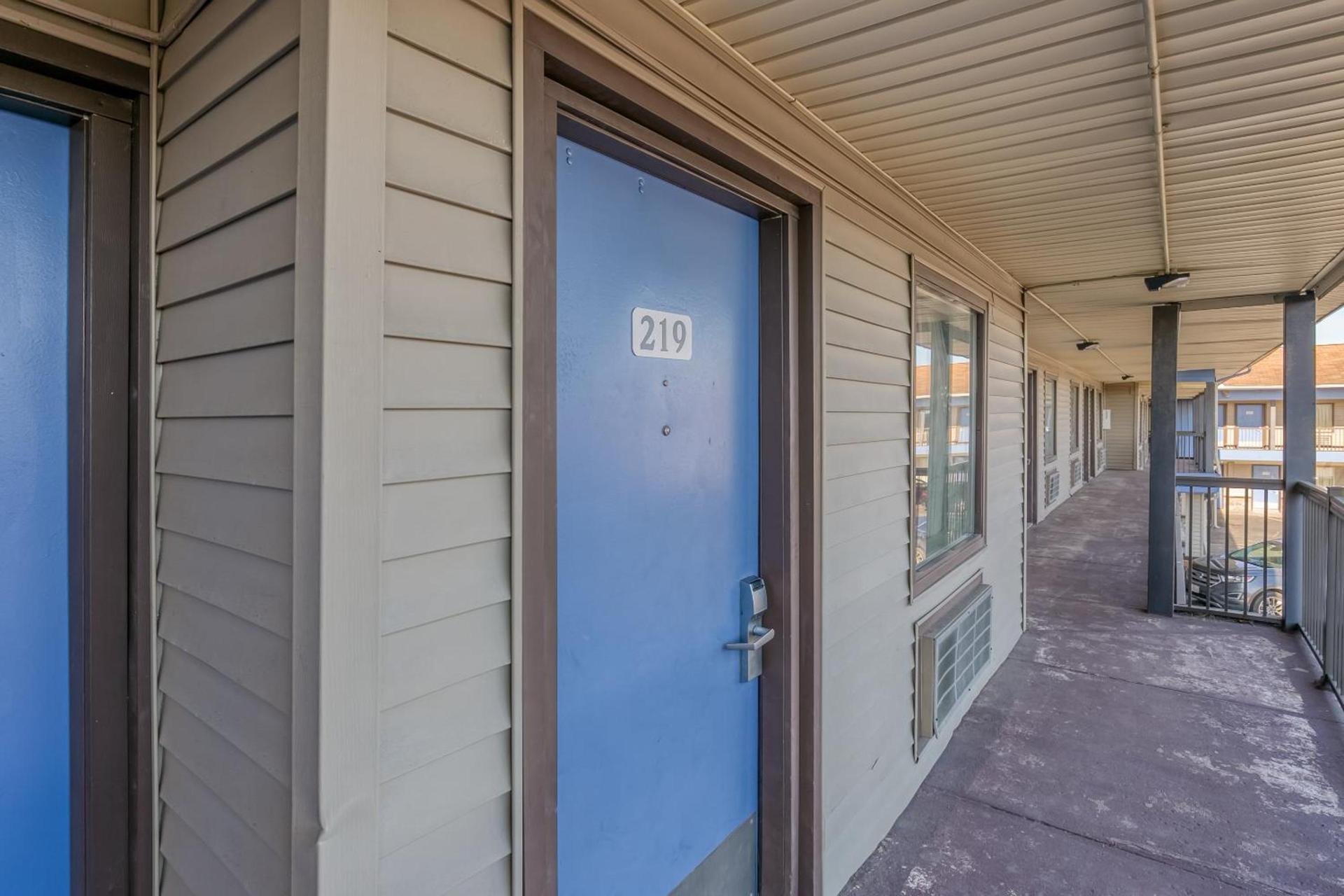 FairBridge Inn Express North Lima photo 14