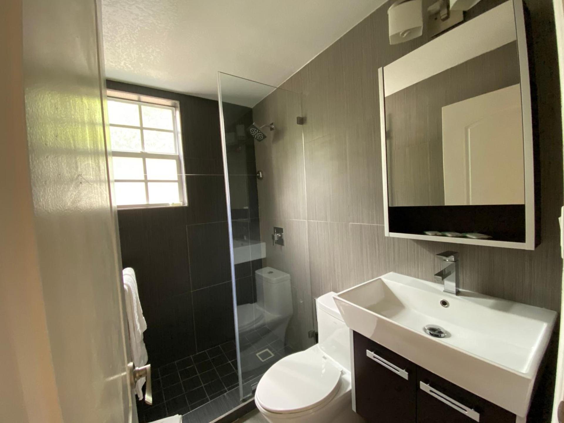 Harding Boutique Apartments photo 71