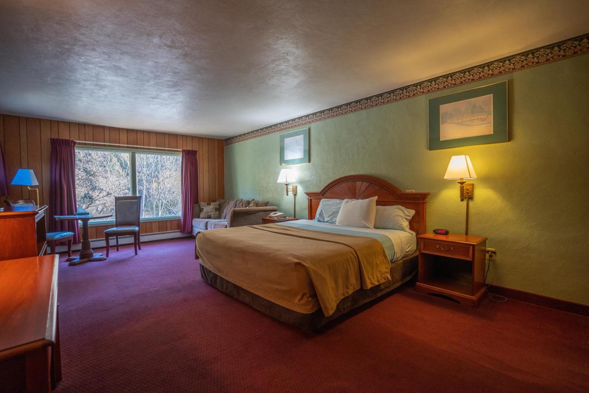 Mahoning Inn photo 7