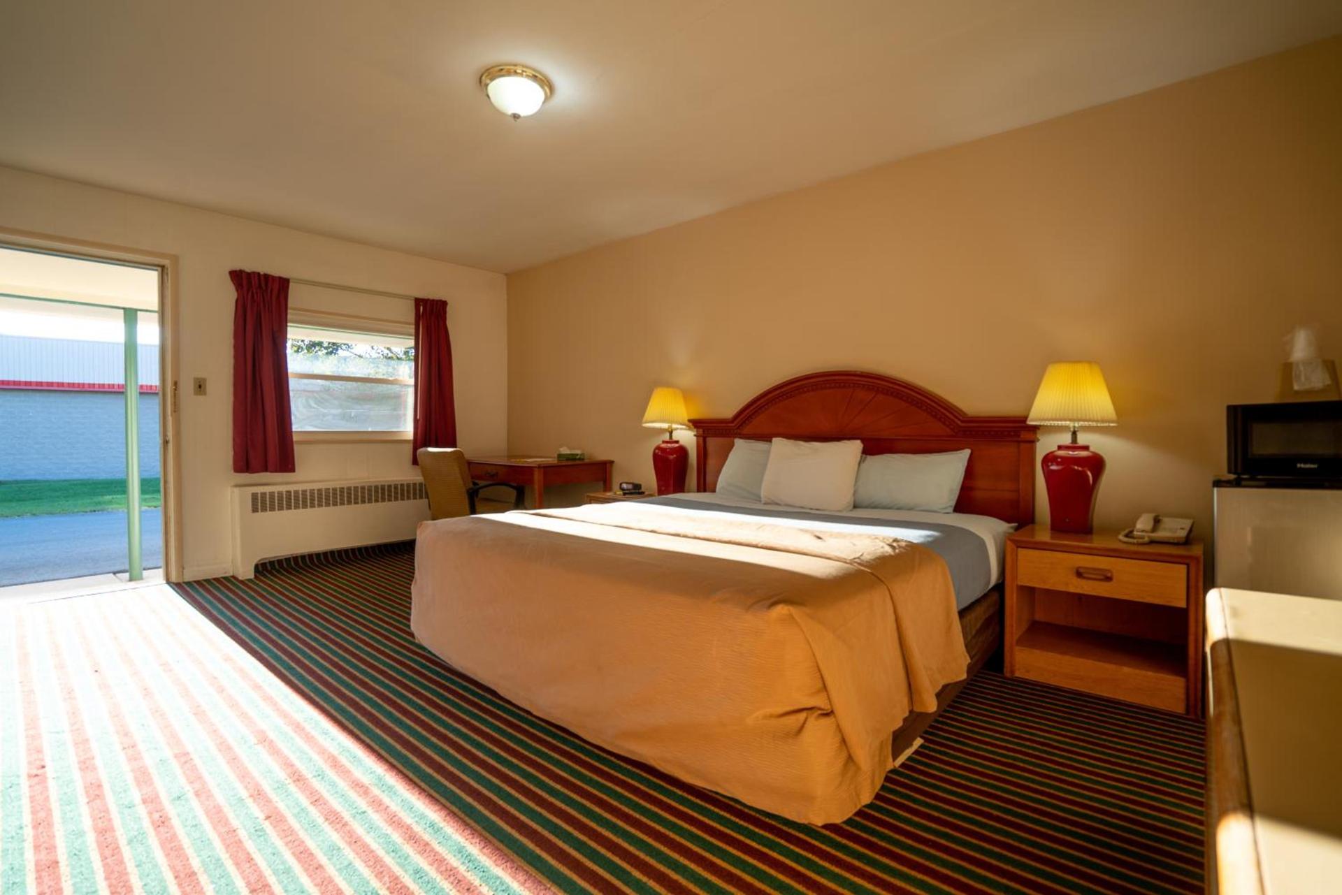 Mahoning Inn photo 6