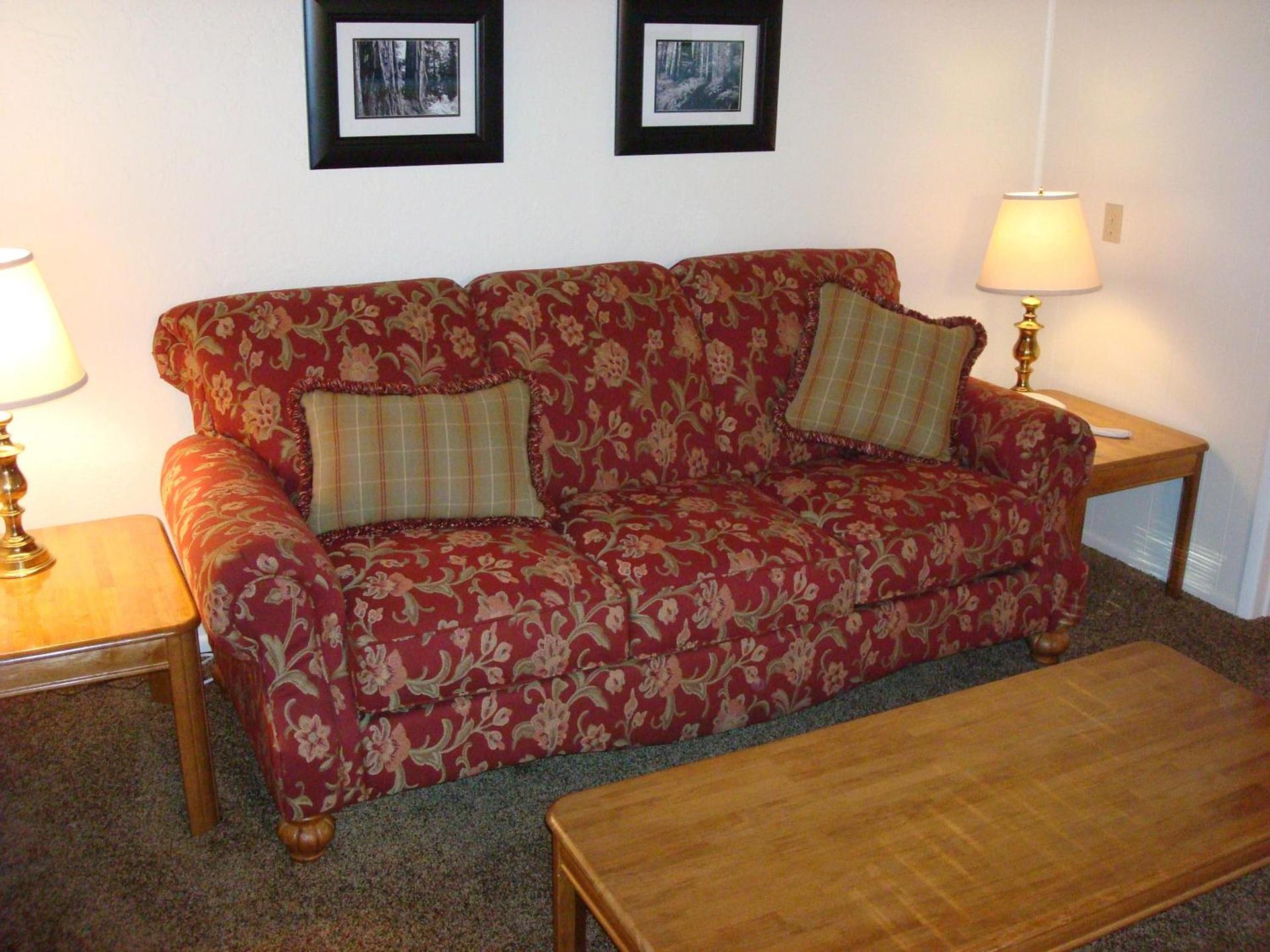 Redwood Suites photo 13
